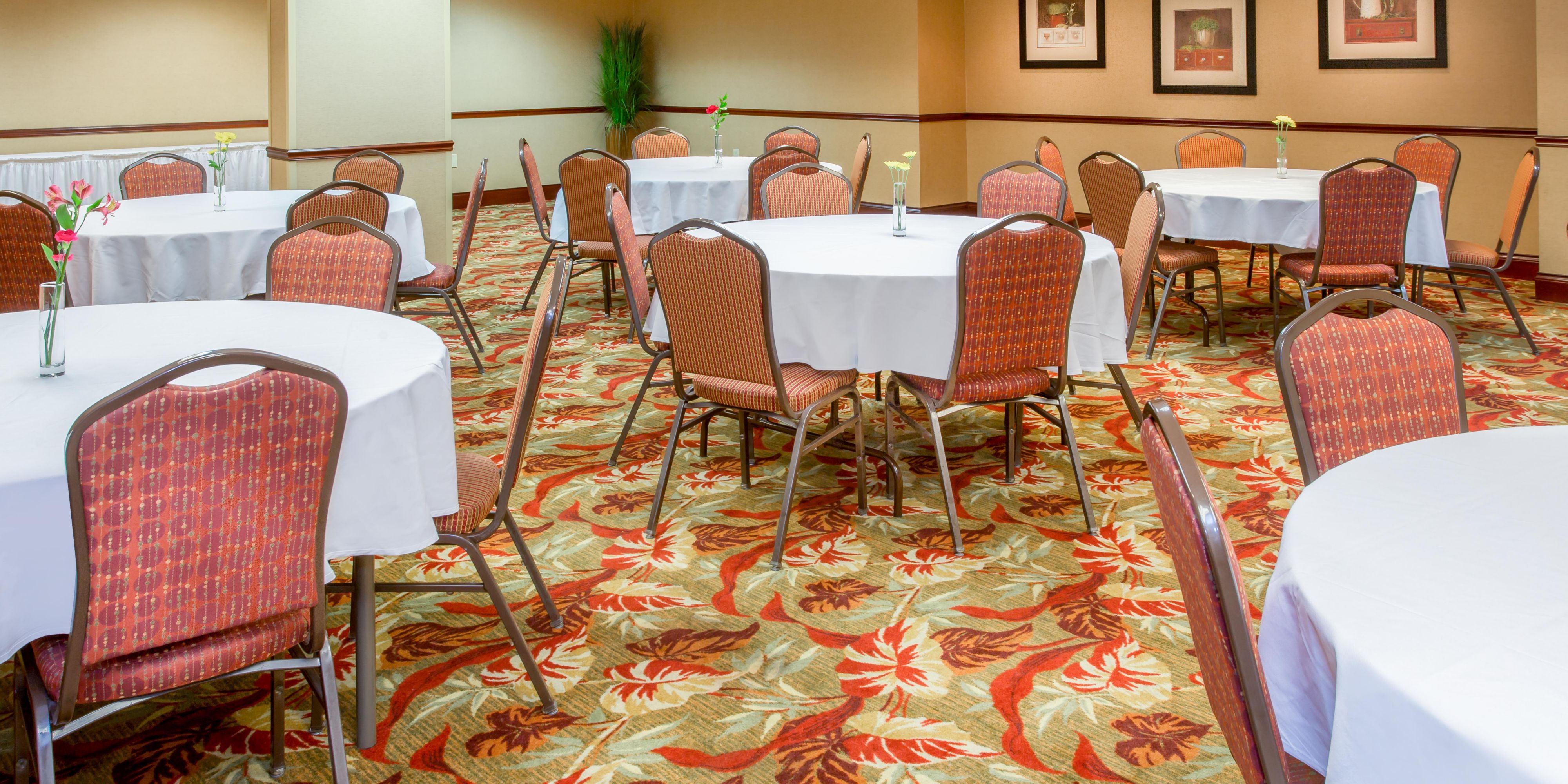 Experience our versatile 2400 square feet of space for your next event.  Perfect for small to medium-sized groups, we will work with you to set up all the essentials you need for your meeting including catering and A/V equipment.