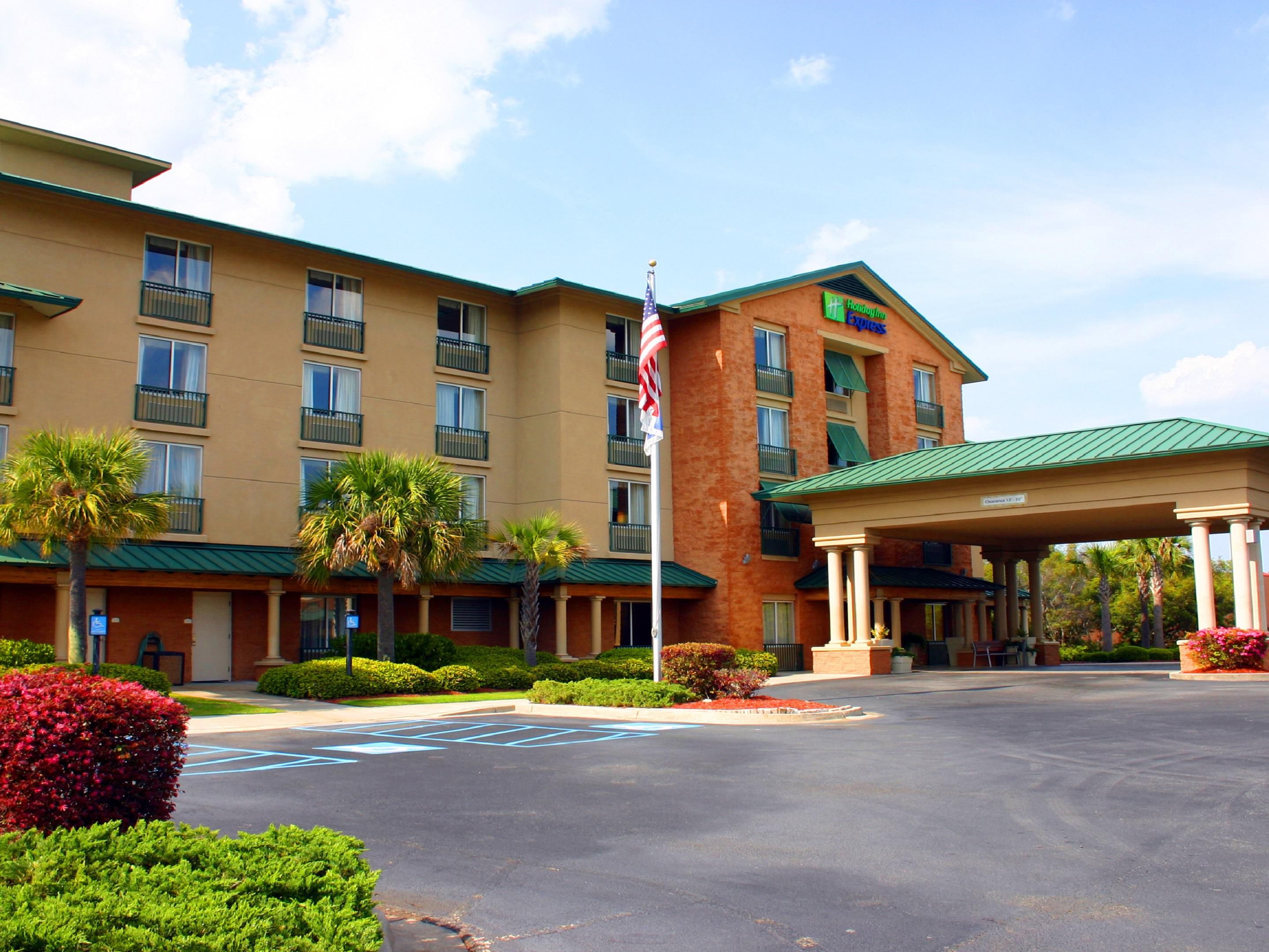 Hotels In Bluffton Sc Holiday Inn Express Suites Bluffton Hilton Head Area