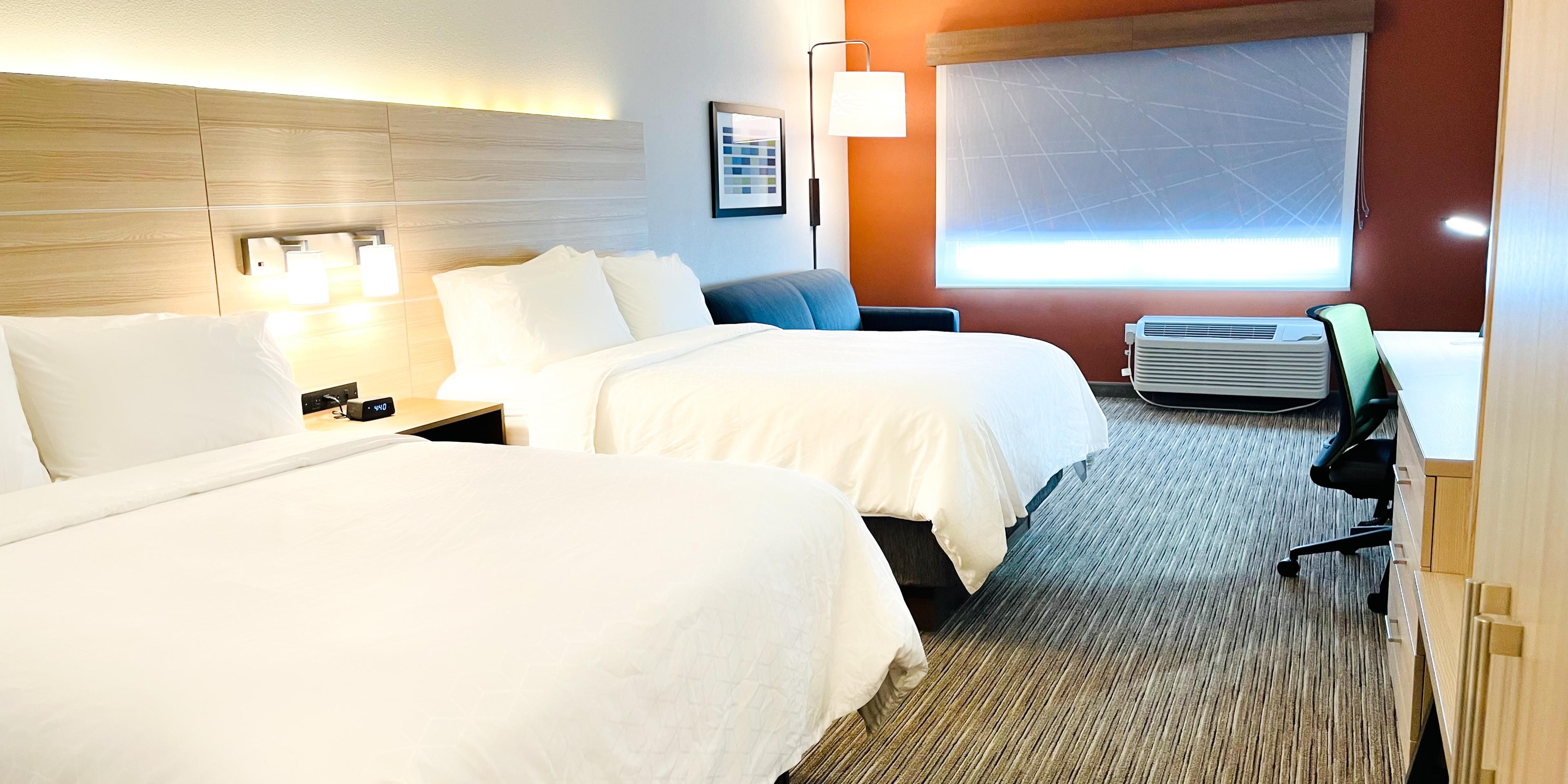 Holiday Inn Express & Suites Blythe Guest Room & Suite Options