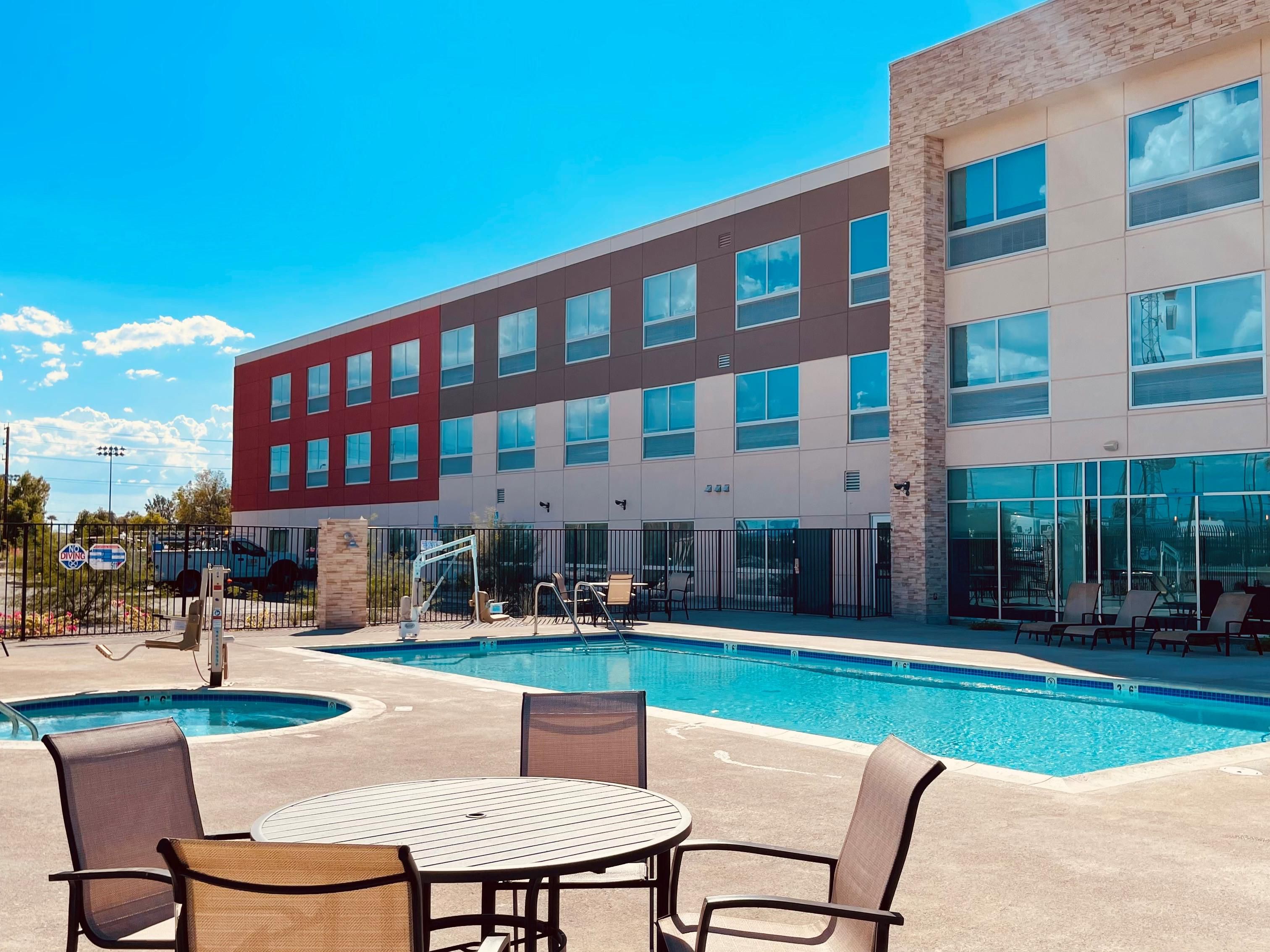 Take a refreshing dip in our heated outdoor swimming pool, open daily from 7:00am to 10:00pm. Swim laps, make a splash, or unwind with a leisurely evening plunge. Whether you're looking to relax or have some fun, our pool is the perfect place to rest and play!