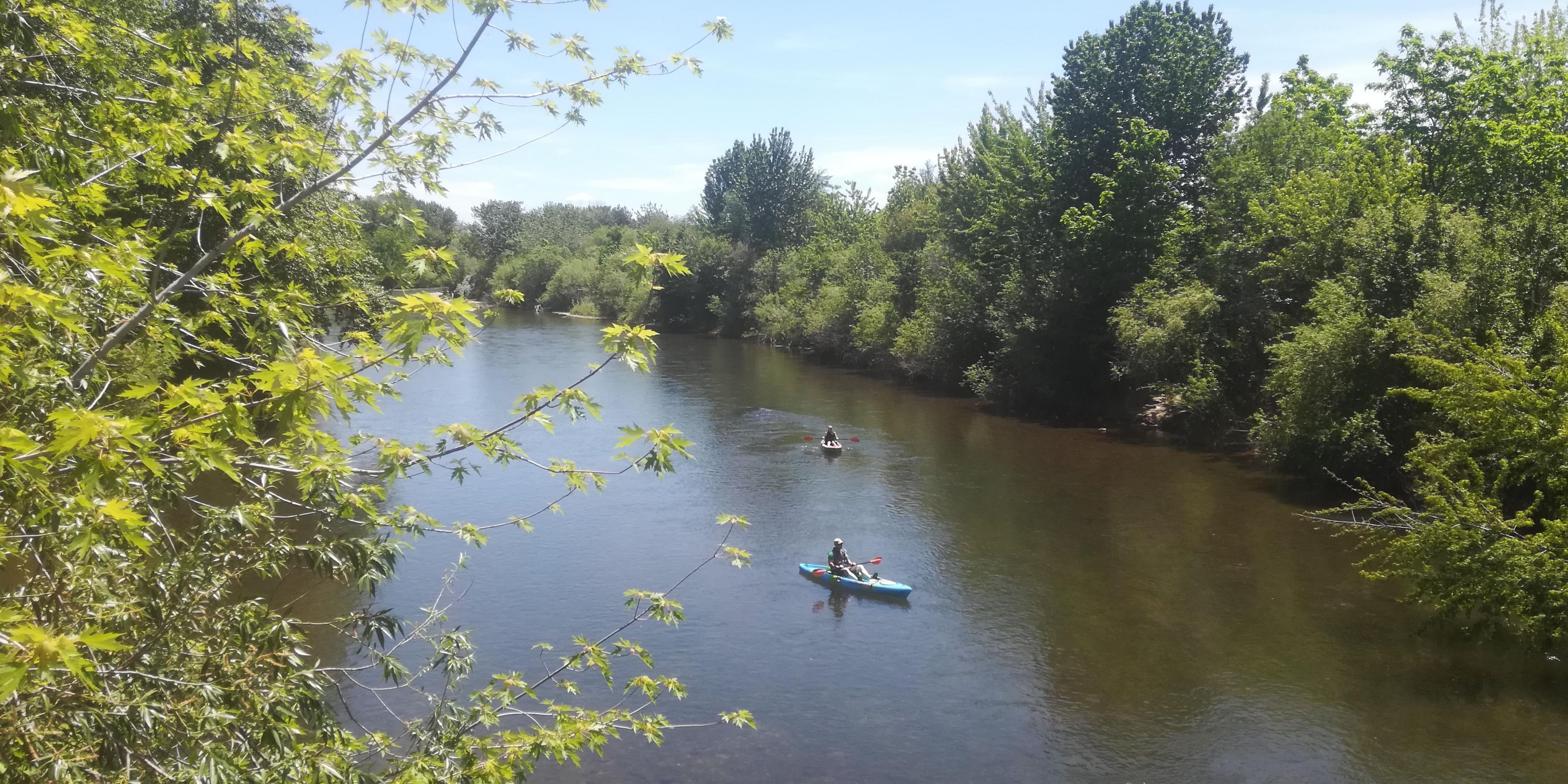 Our hotel is just 3.5 miles from the Boise River.  There, at the scenic Julia Davis Park you'll find the Boise River Greenbelt System which includes 25 miles paved pathways and trails, ZooBoise, the Boise Art Museum, The Idaho State Museum, the Boise Library and many other great indoor and outdoor attractions including restaurants and shos!