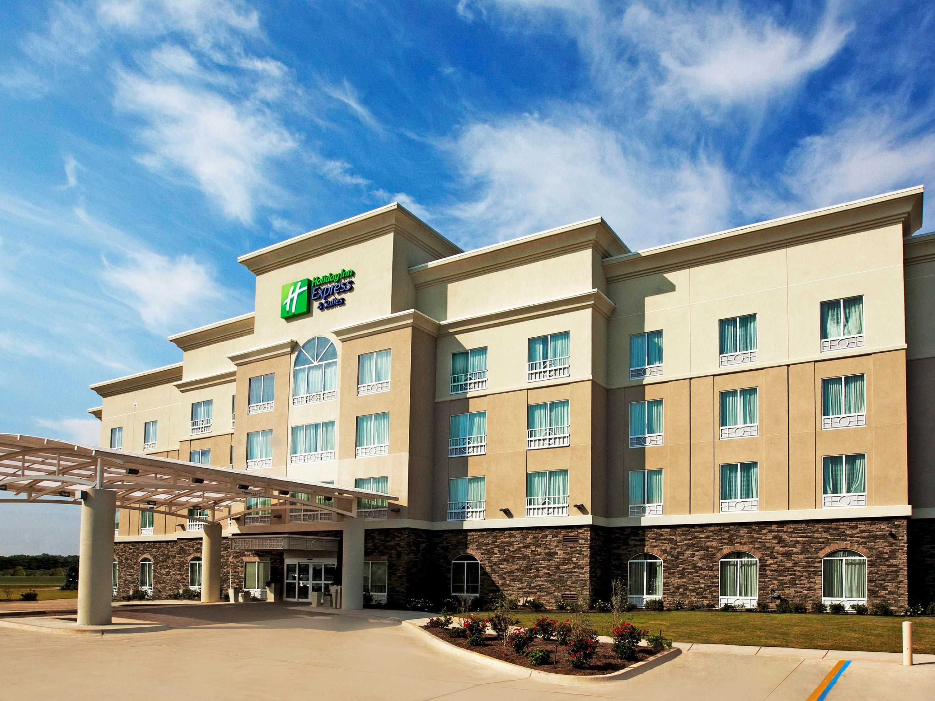 Hotel in Bossier, LA | Holiday Inn Express & Suites Bossier City