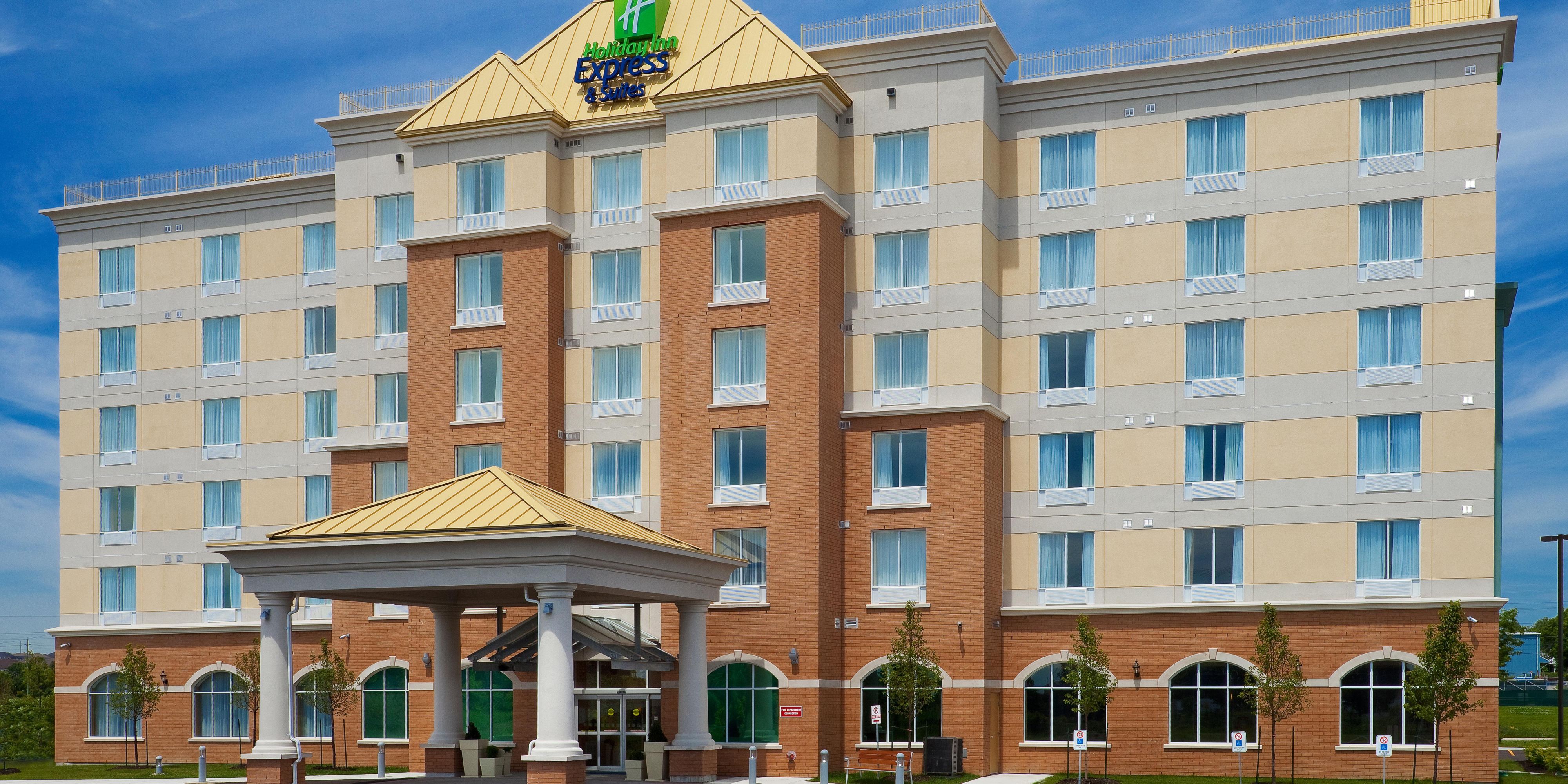 Holiday Inn Express & Suites 克拉灵顿 - 鲍曼维尔