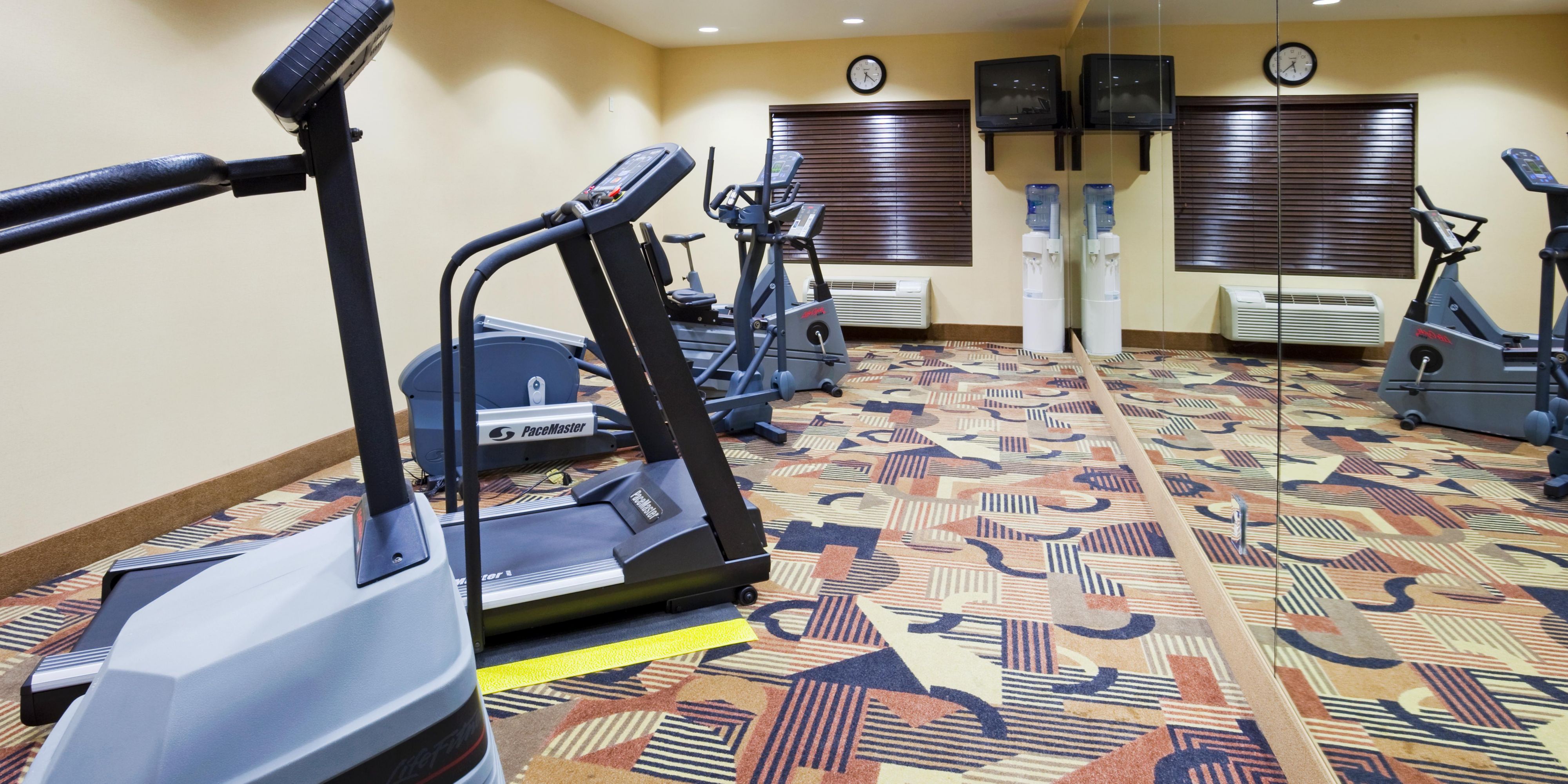 Take advantage of our 24 Hour Fitness Center featuring PRECOR Fitness Equipment, free weights, a bosu and stability ball, and exercise bands.