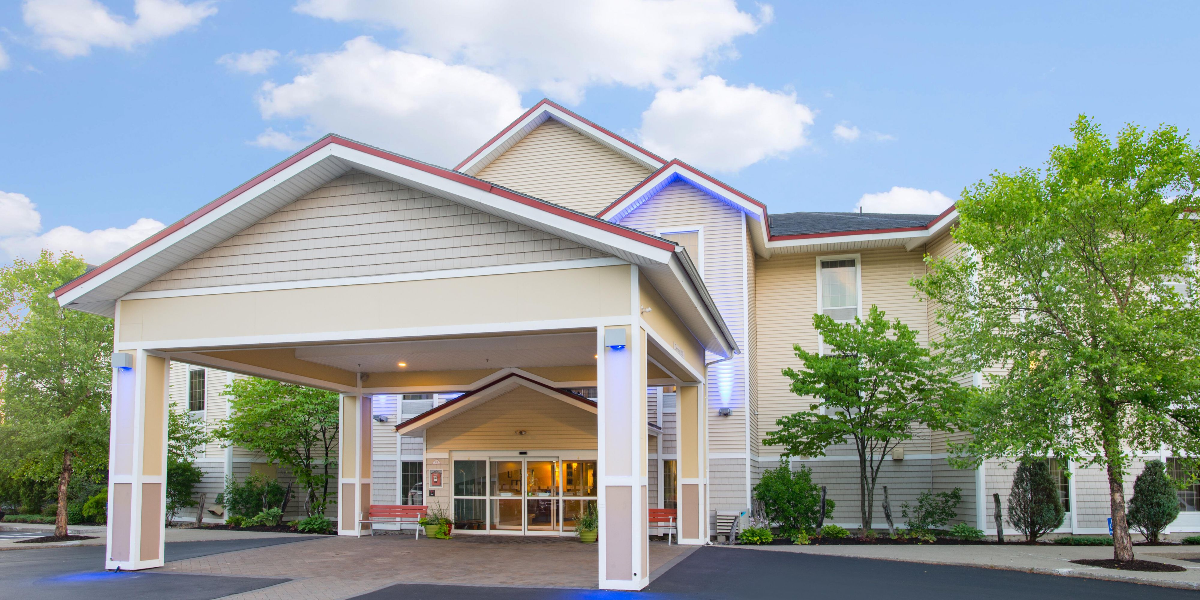 Holiday Inn Express Suites Brattleboro Hotel By Ihg