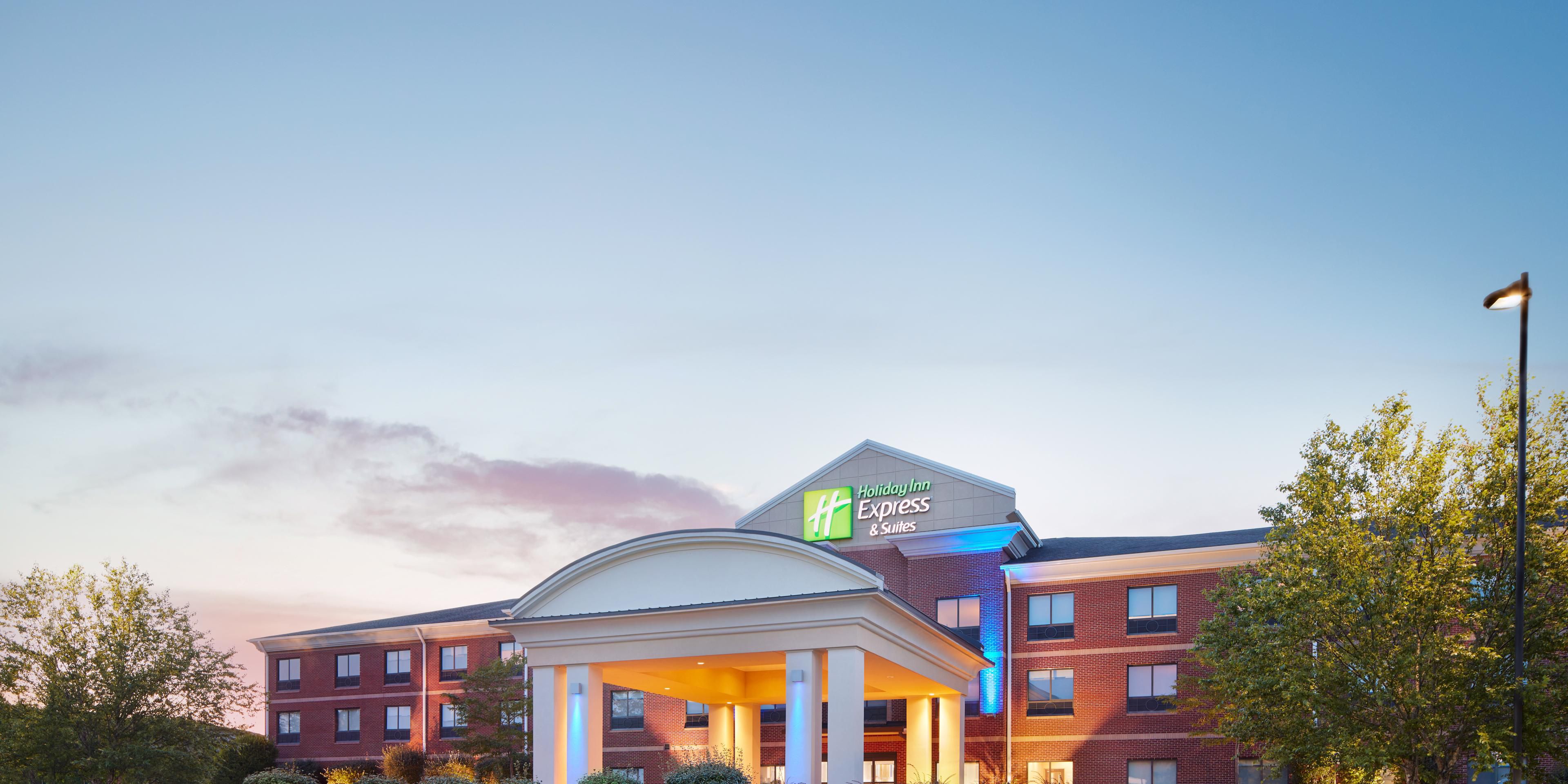 Holiday Inn Express & Suites Bridgeport - Clarksburg