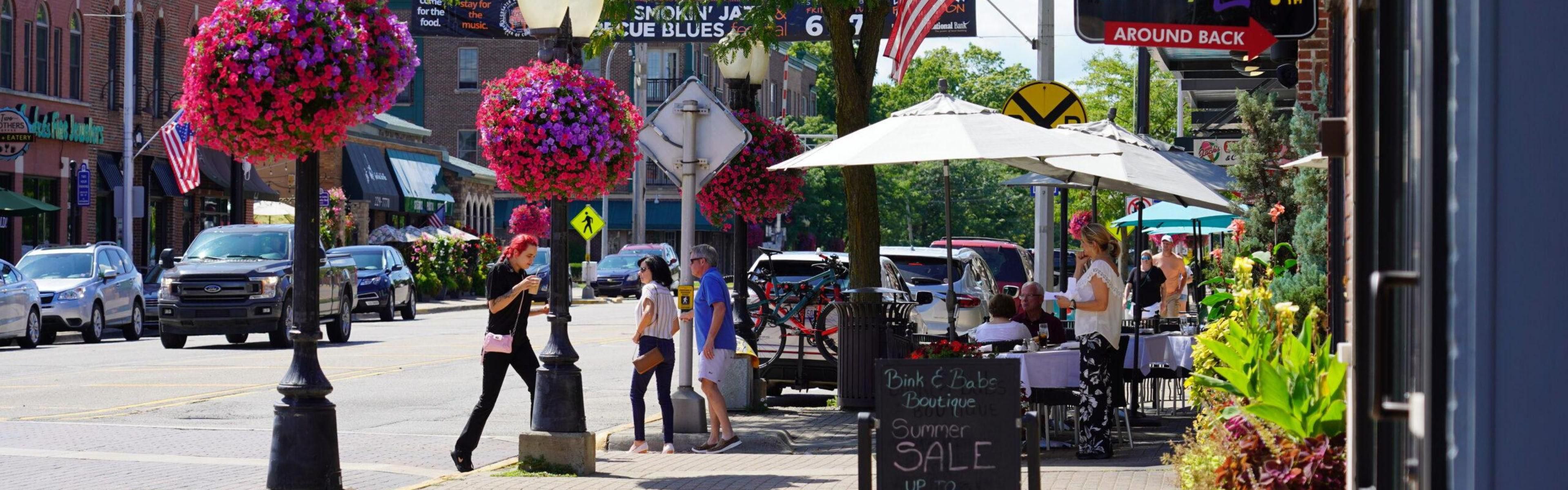 Downtown Brighton is only 2 miles away!