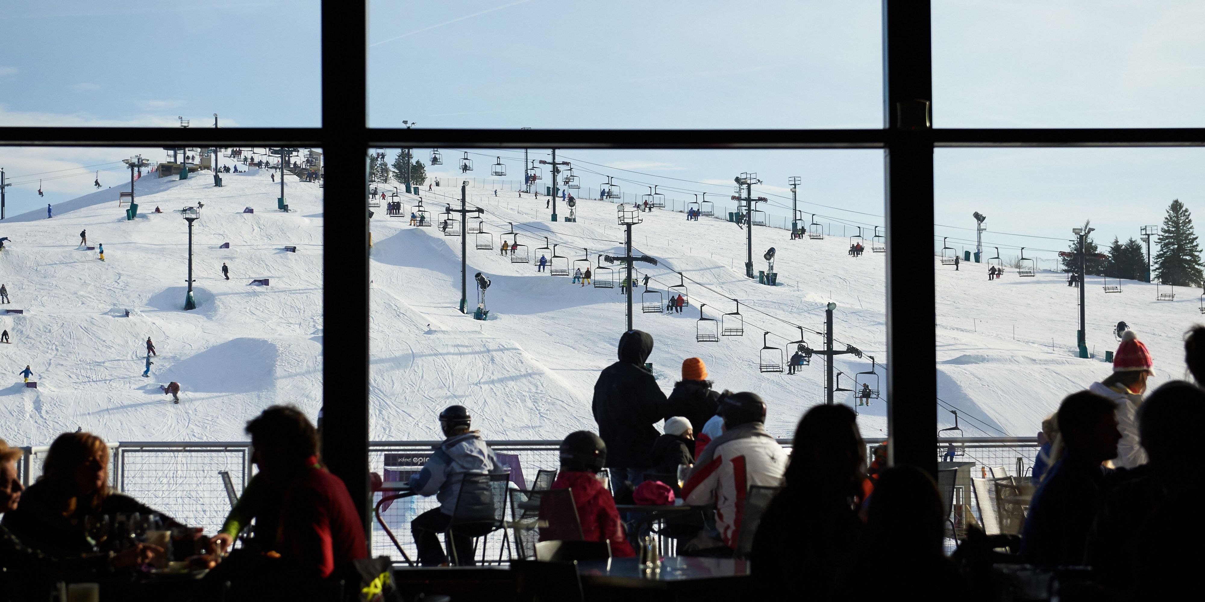 Holiday Inn Express & Suites Brighton Brighton,