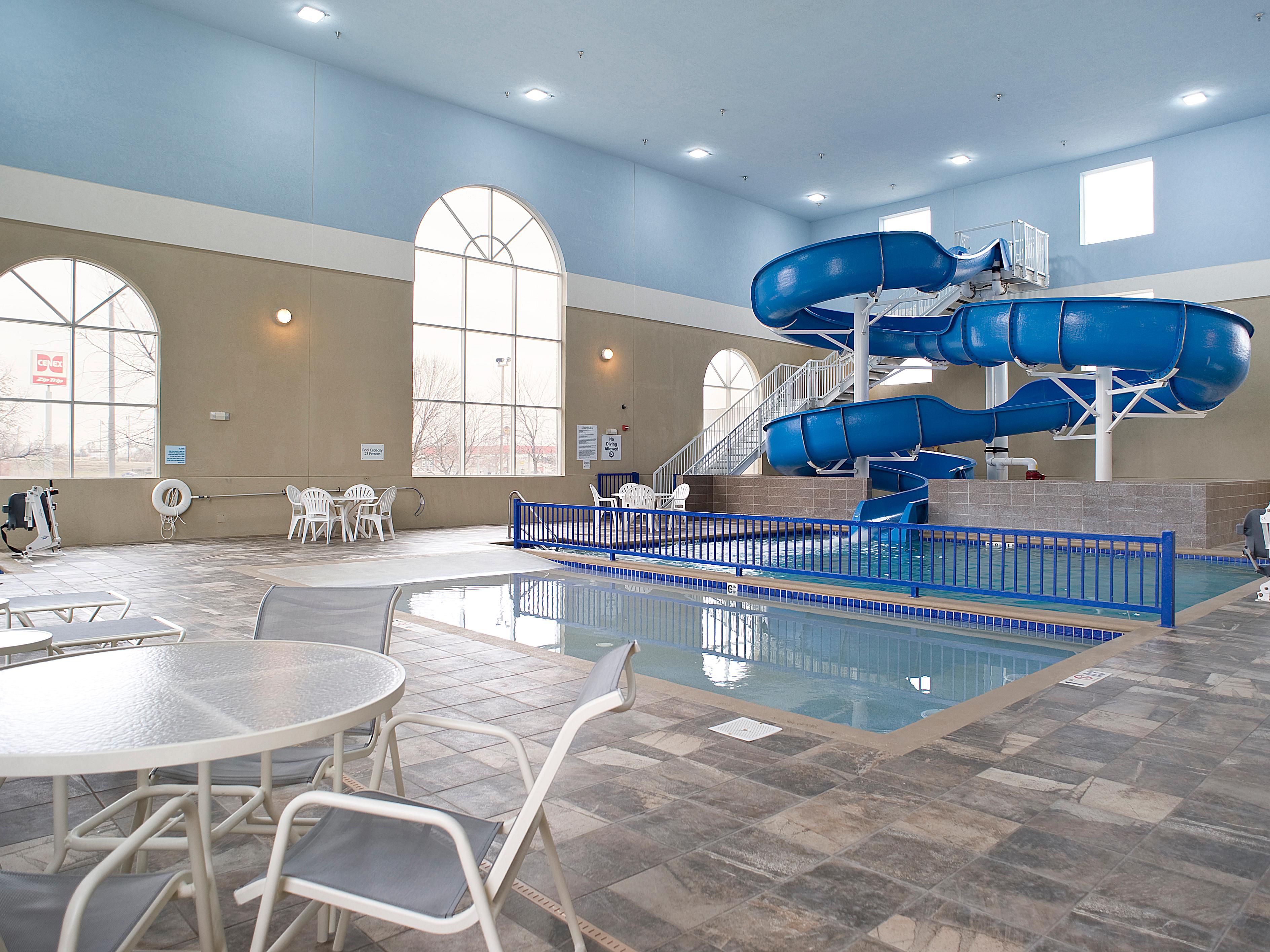 Whether you’re looking to relax or have fun, our hotel indoor pool offers it all. With a thrilling 137-foot water slide and a cozy hot tub, it’s the ultimate playground for both kids and adults alike. Our pool area is your perfect escape for relaxation and excitement in Brookings, SD.