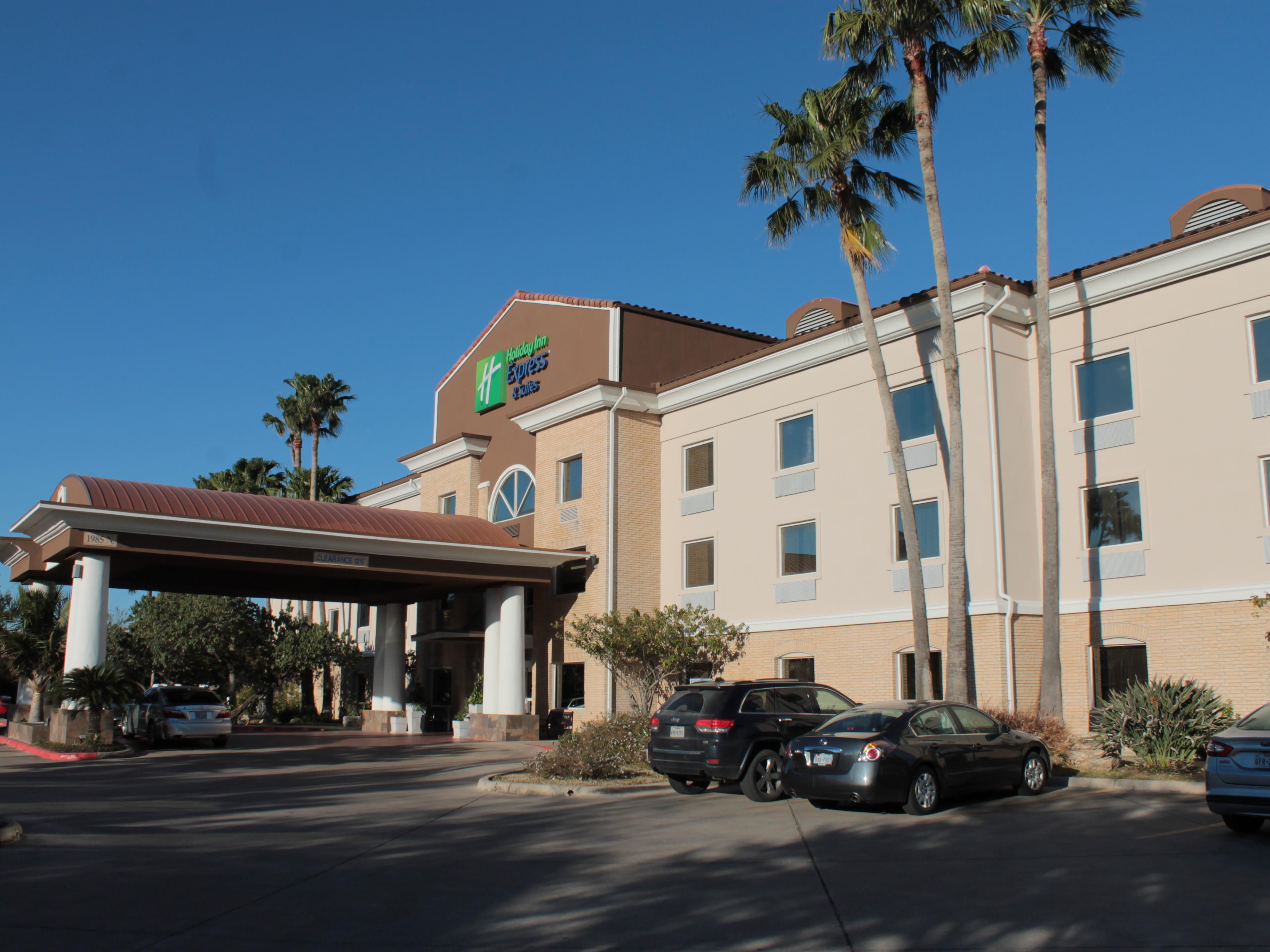 Affordable Hotels In Brownsville Tx Holiday Inn Express Suites Brownsville