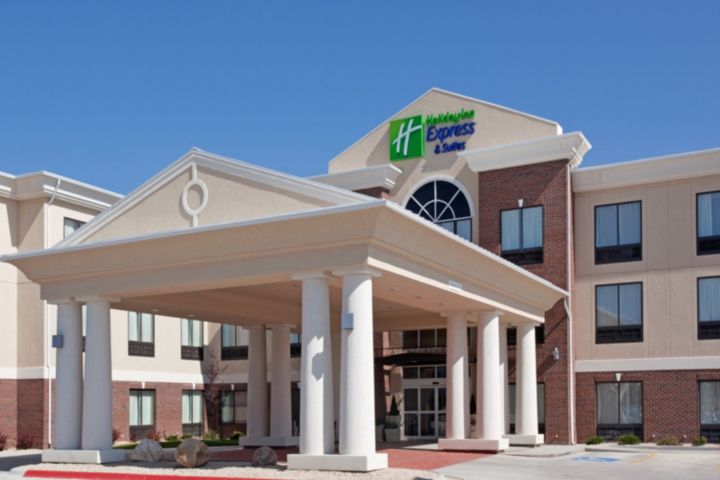 Holiday Inn Express & Suites Buffalo