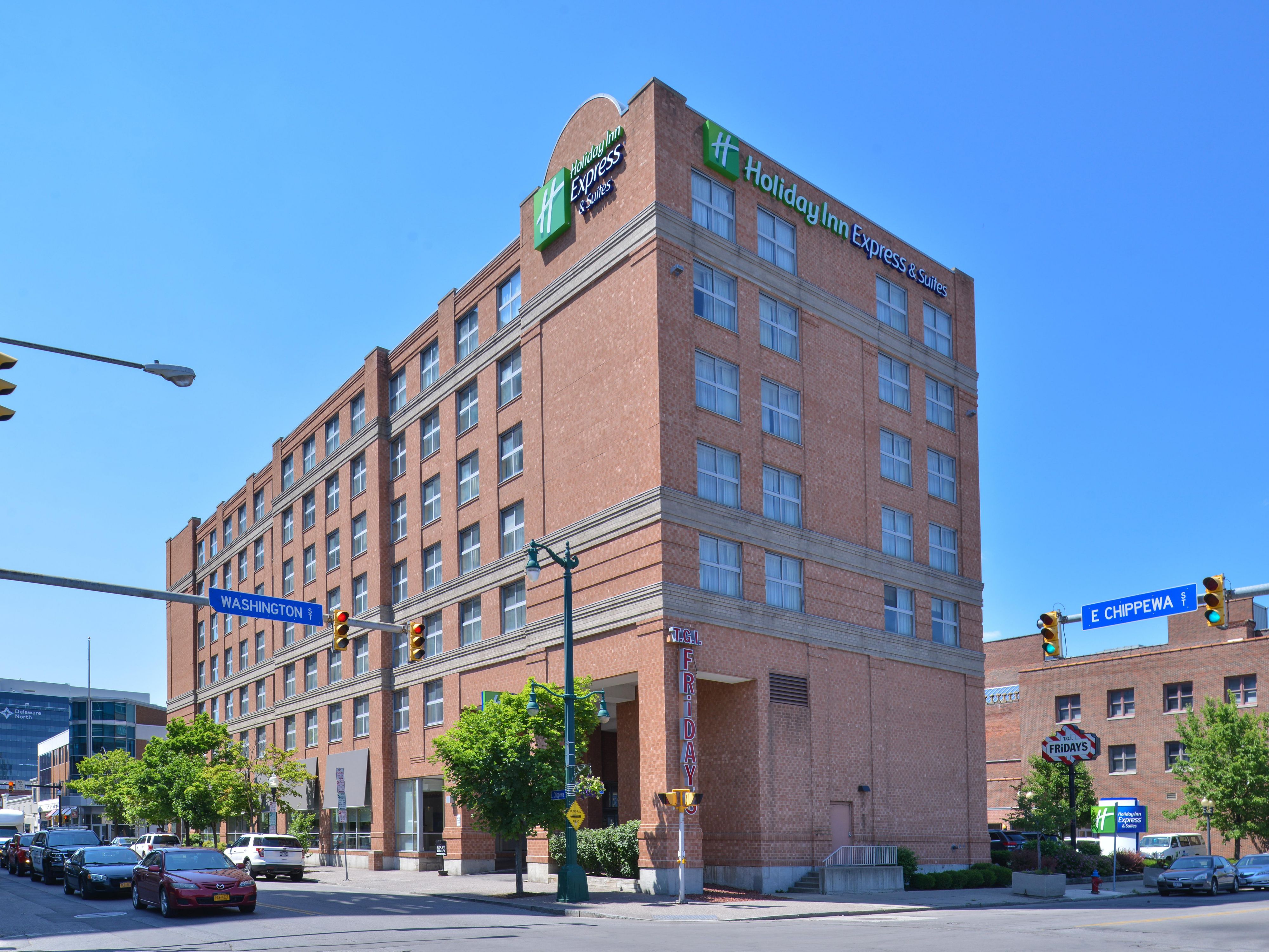 Hotels In Buffalo, NY | Holiday Inn Express & Suites Buffalo Downtown - CTR