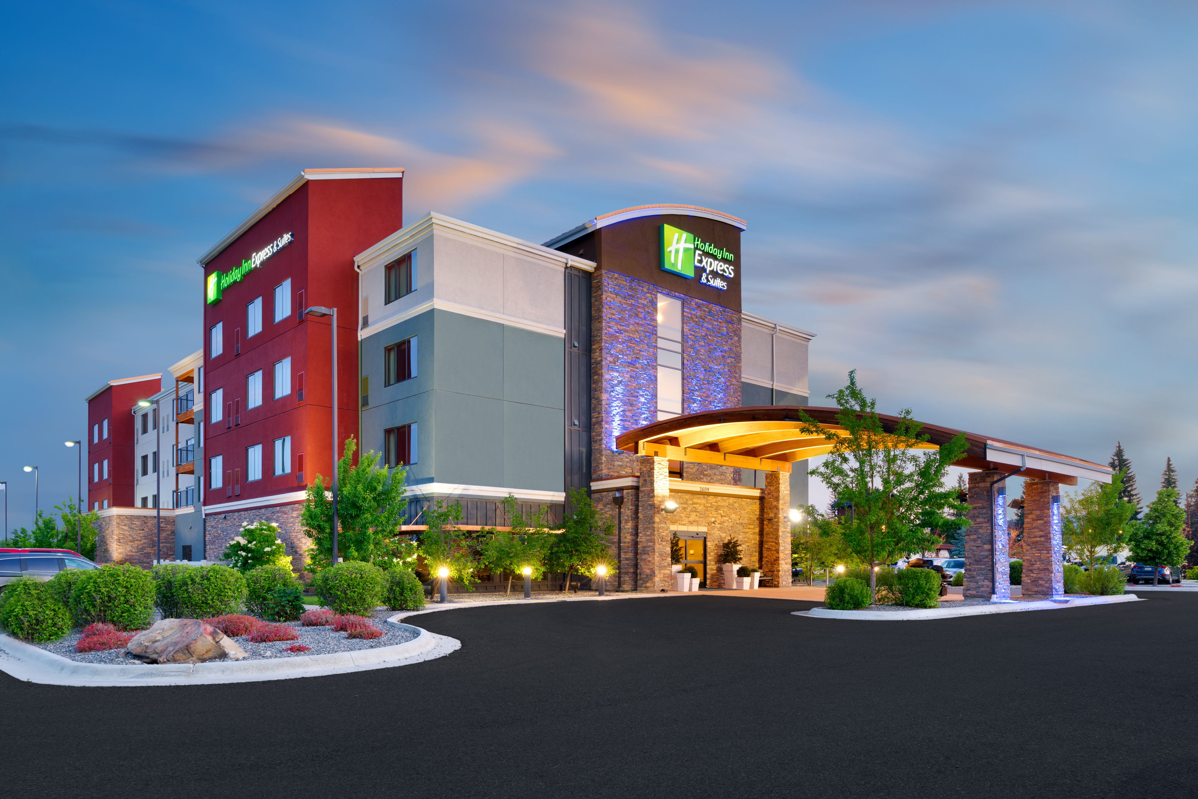 Holiday Inn Express & Suites 小山