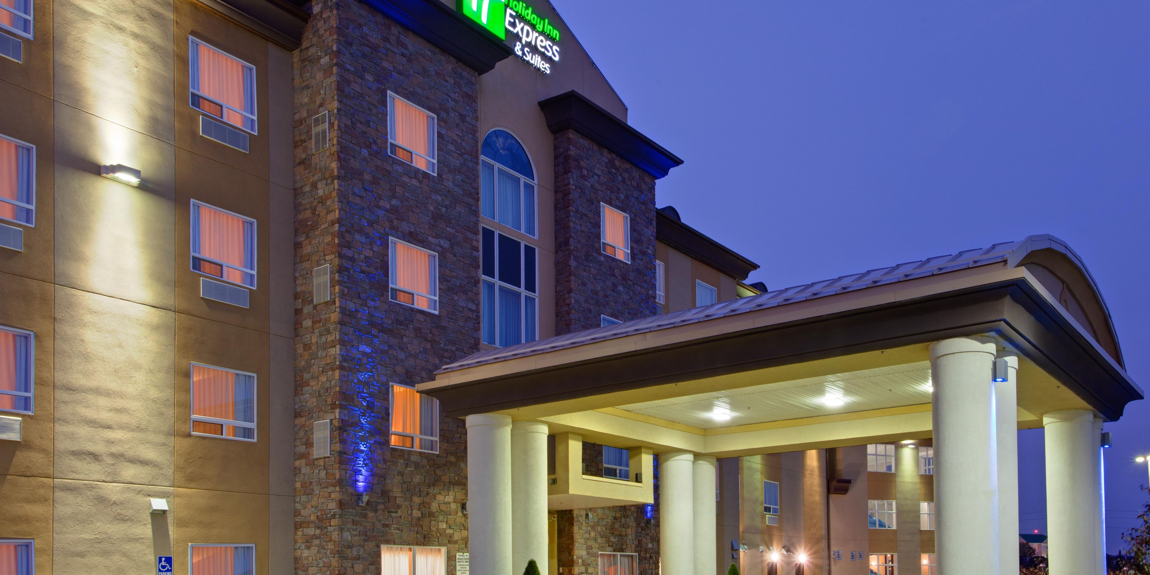 Holiday Inn Express & Suites Airport-Calgary