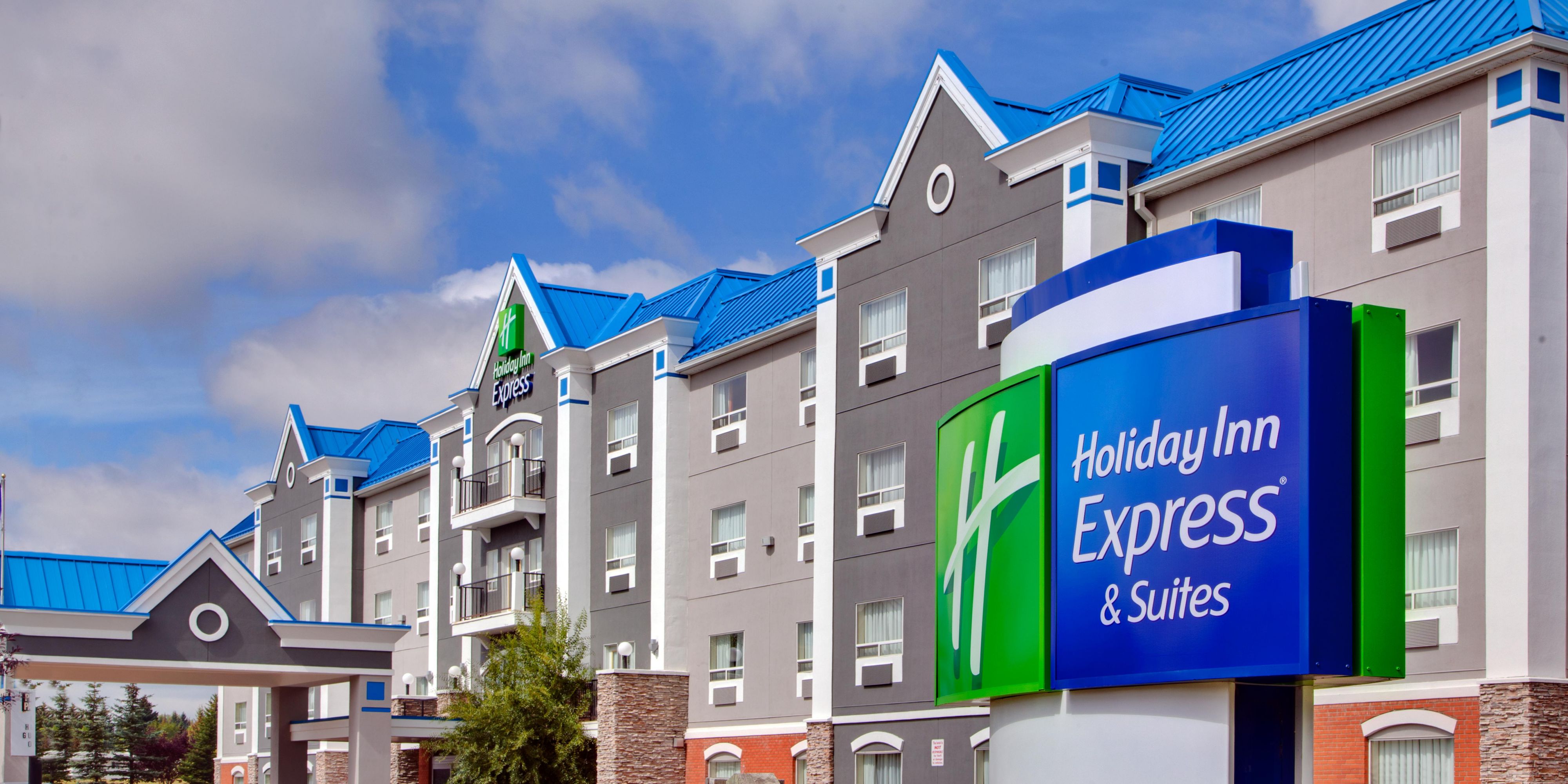 Holiday Inn Express Suites Calgary South Macleod Trail S Calgary   Holiday Inn Express And Suites Calgary 2532805988 2x1