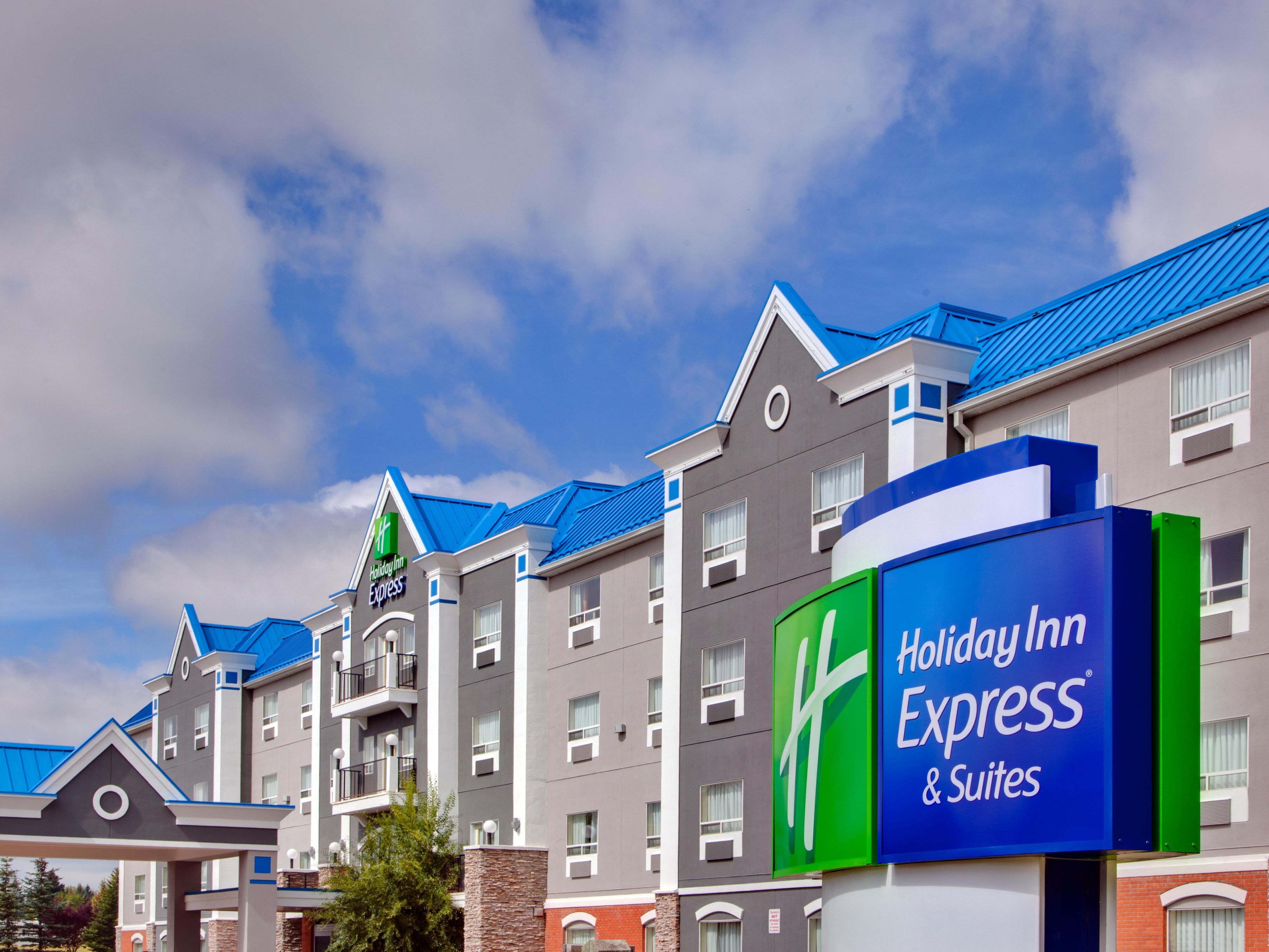 Holiday Inn Express & Suites Calgary South-Macleod Trail S Hotel by IHG