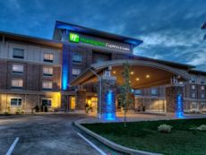 Holiday Inn Express & Suites 匹斯堡