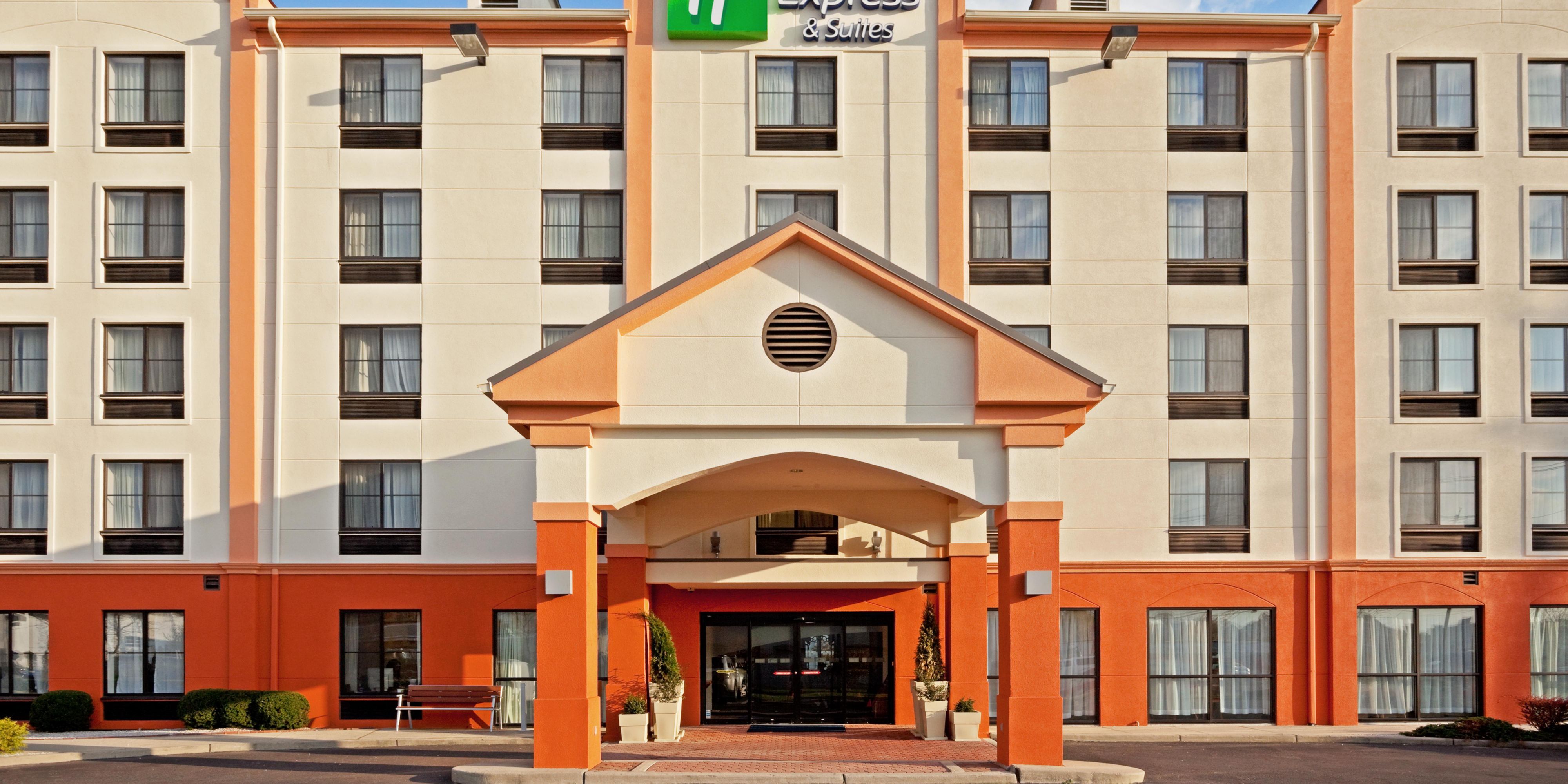 Meadowlands Hotel New Jersey | Holiday Inn Express & Suites Meadowlands Area