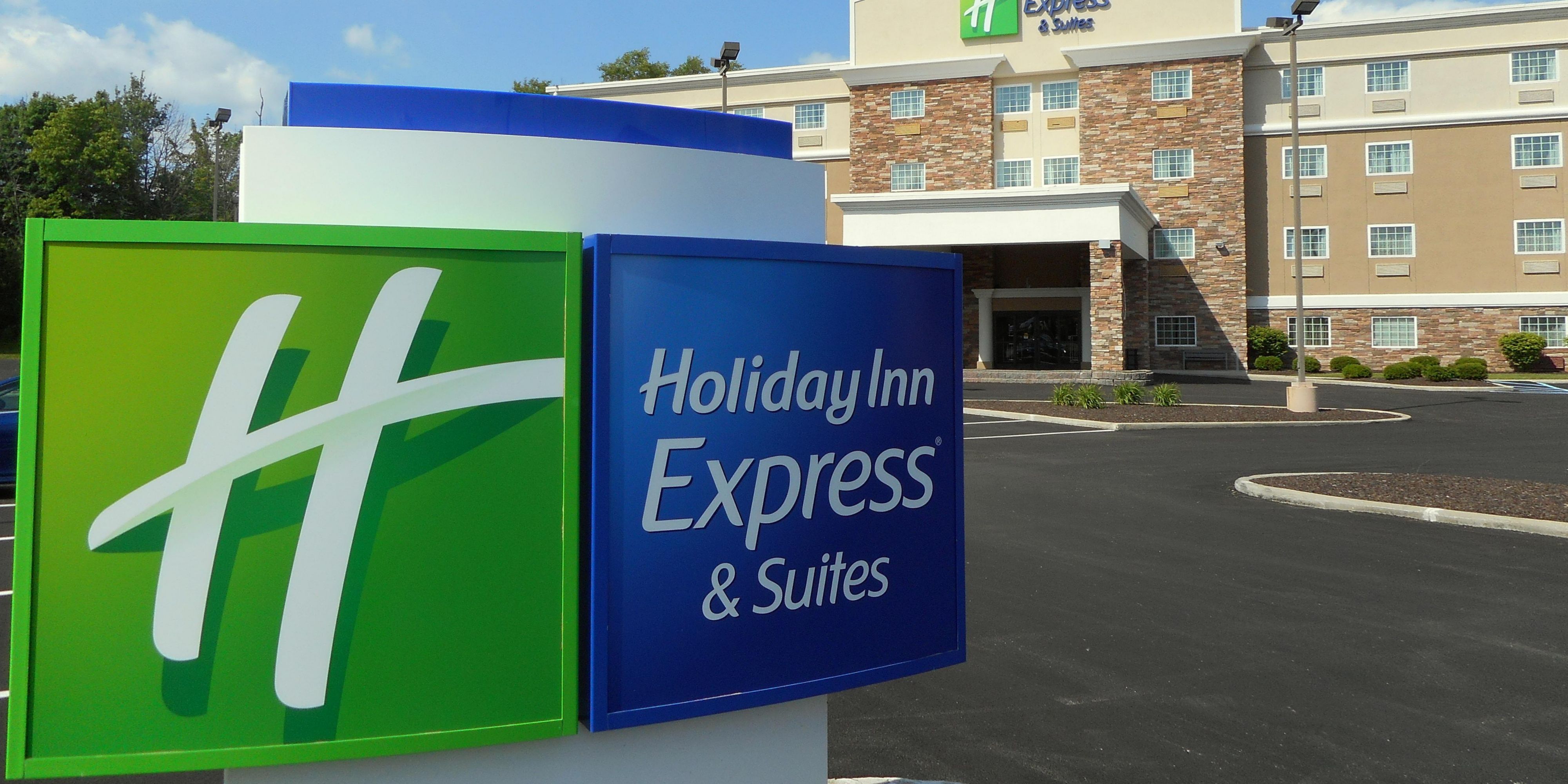 Holiday Inn Express & Suites Carmel North - Westfield