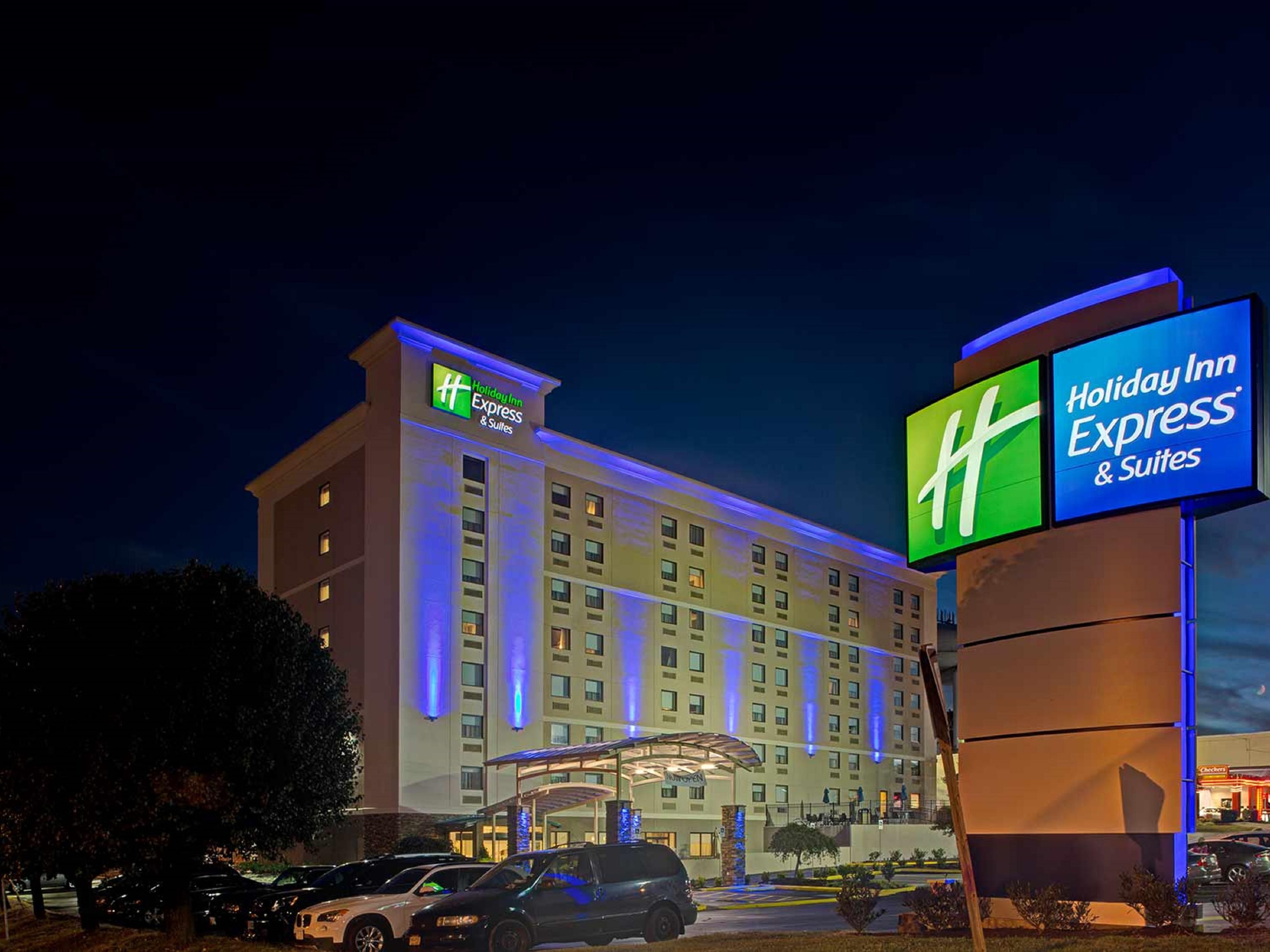 Catonsville Hotel near Harbor | Holiday Inn Express & Suites Baltimore