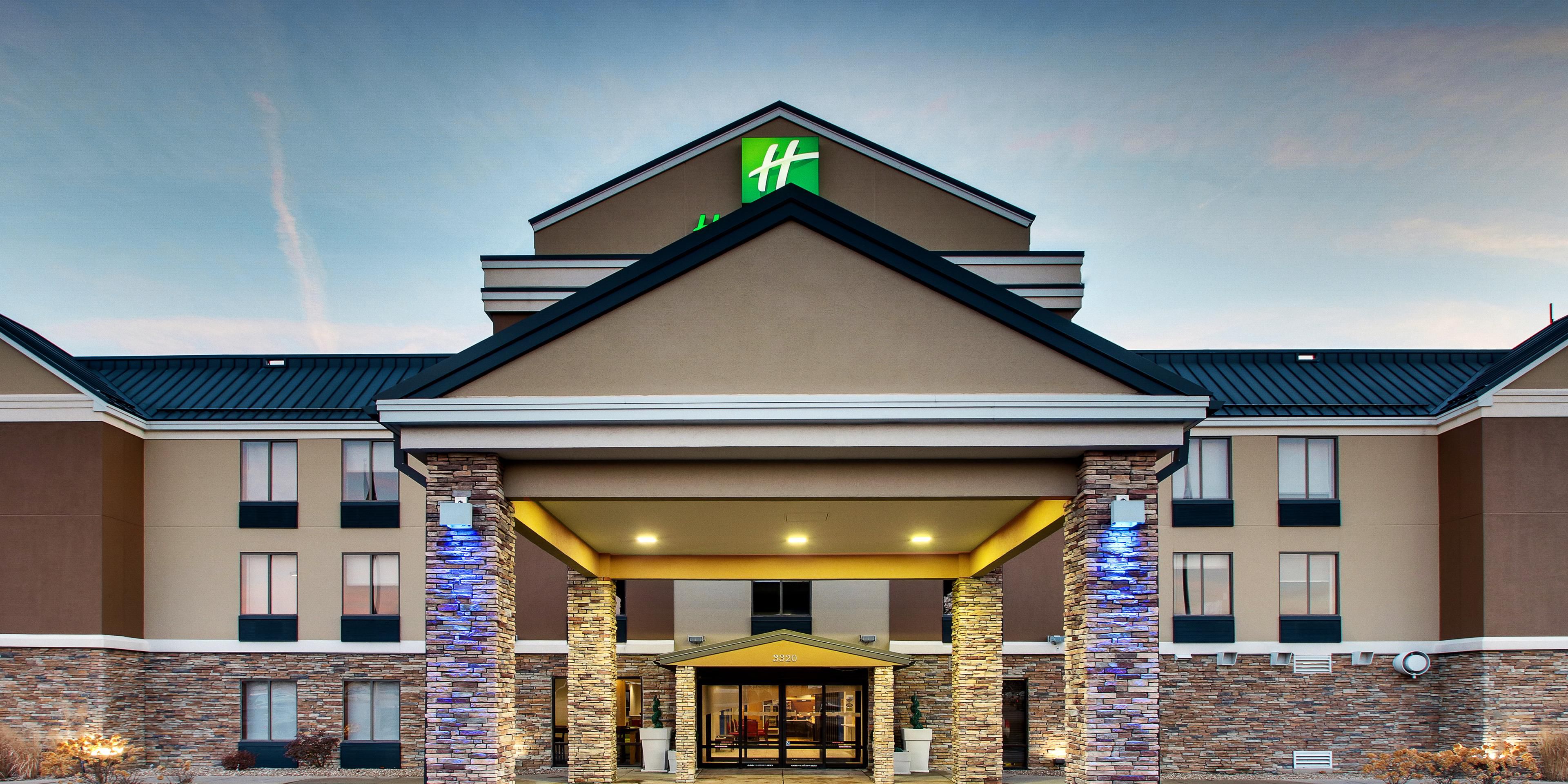 Holiday Inn Express & Suites Cedar Rapids-I-380 @ 33rd Ave 洲际