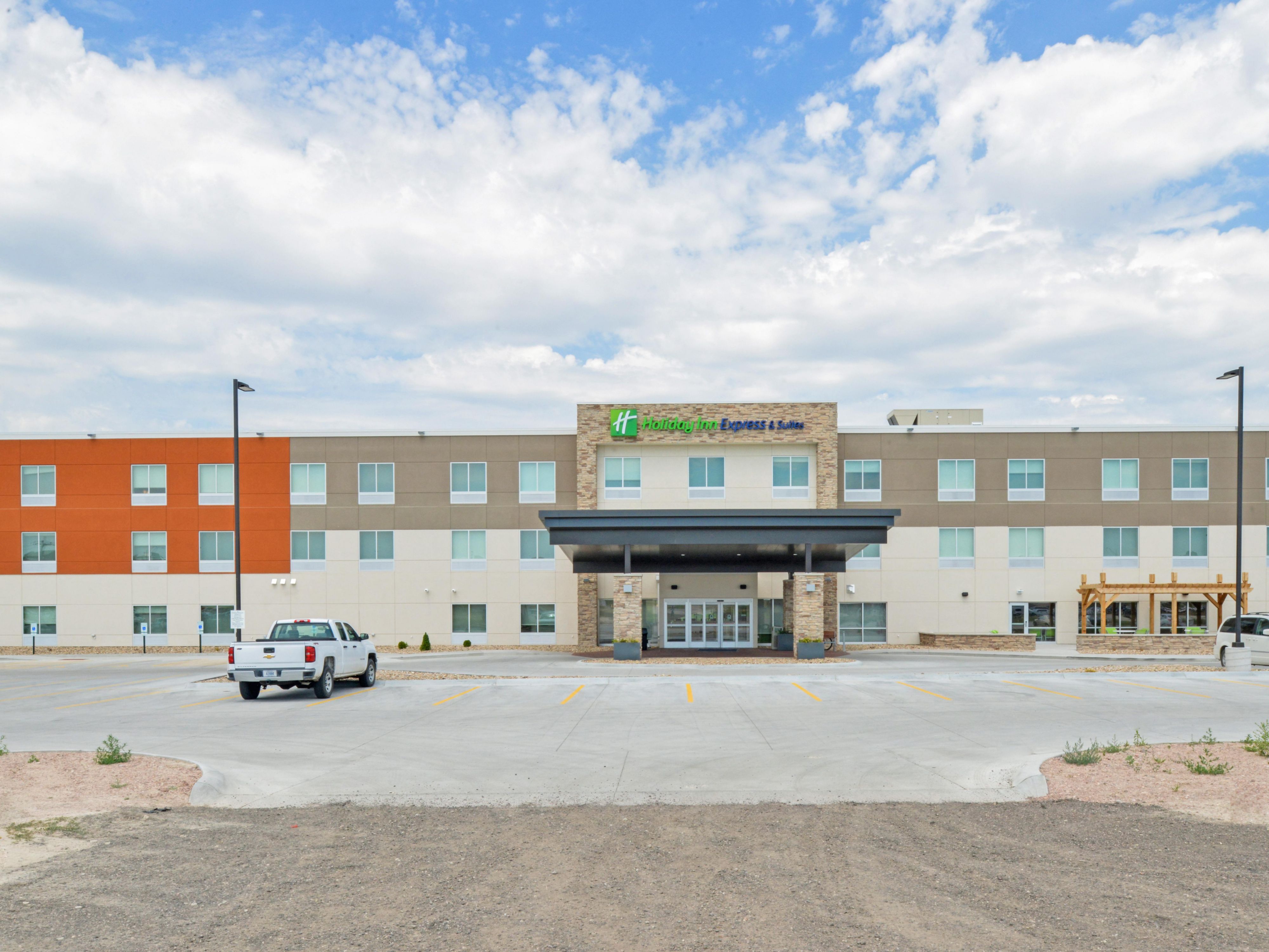 Chadron, NE Hotels Holiday Inn Express & Suites Chadron