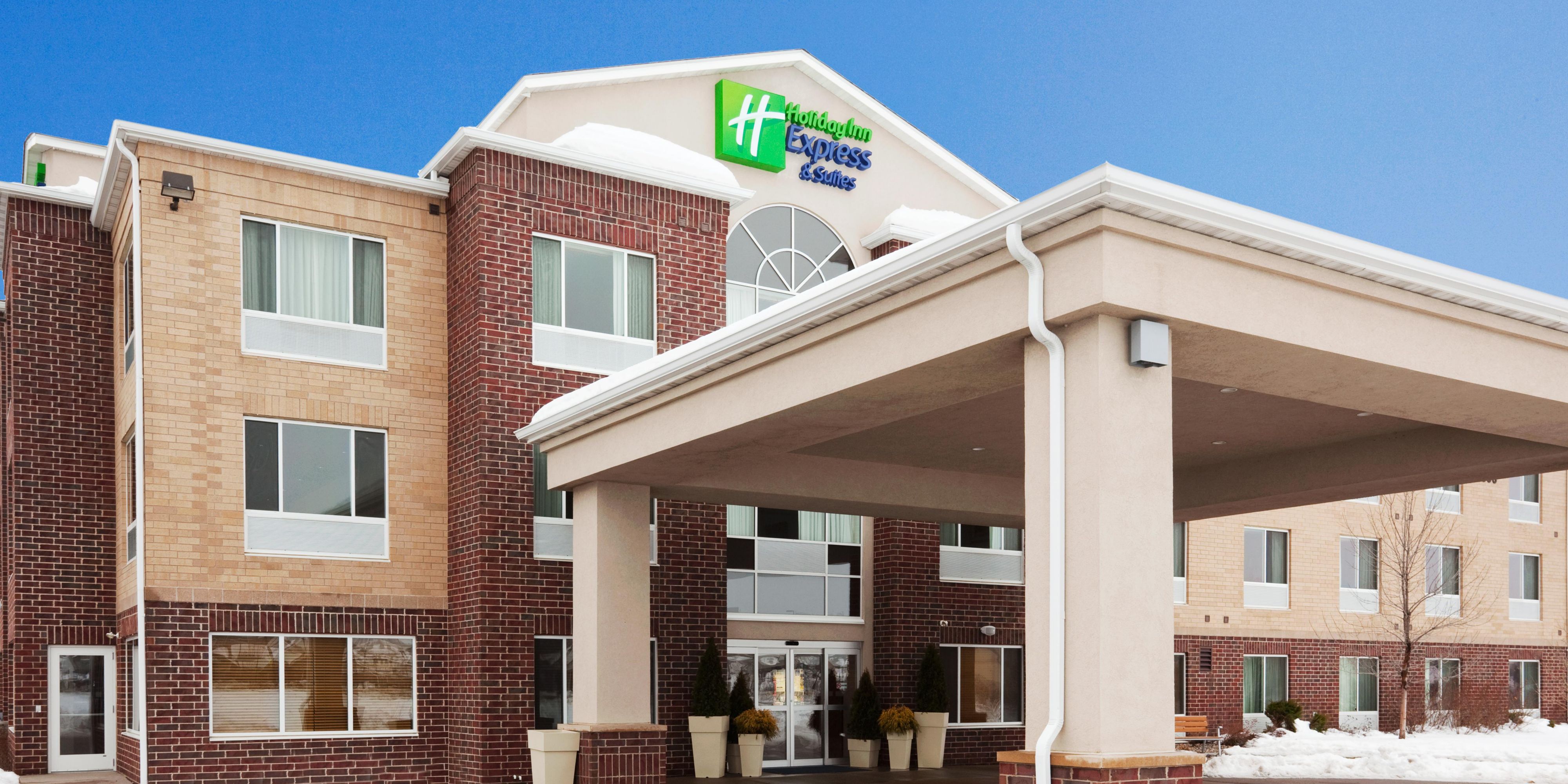 Holiday Inn Express & Suites Chanhassen