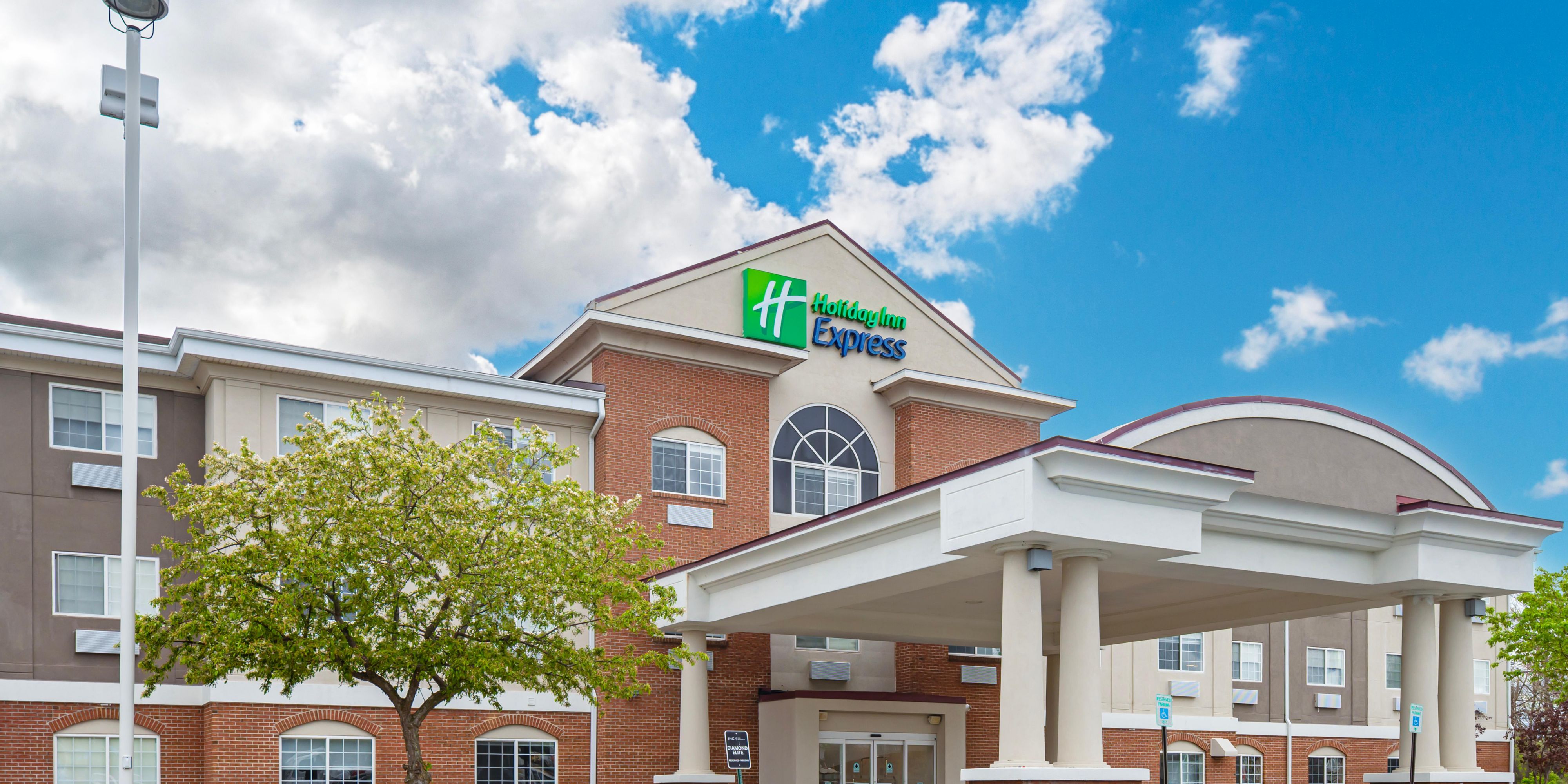 Holiday Inn Express & Suites Charlotte
