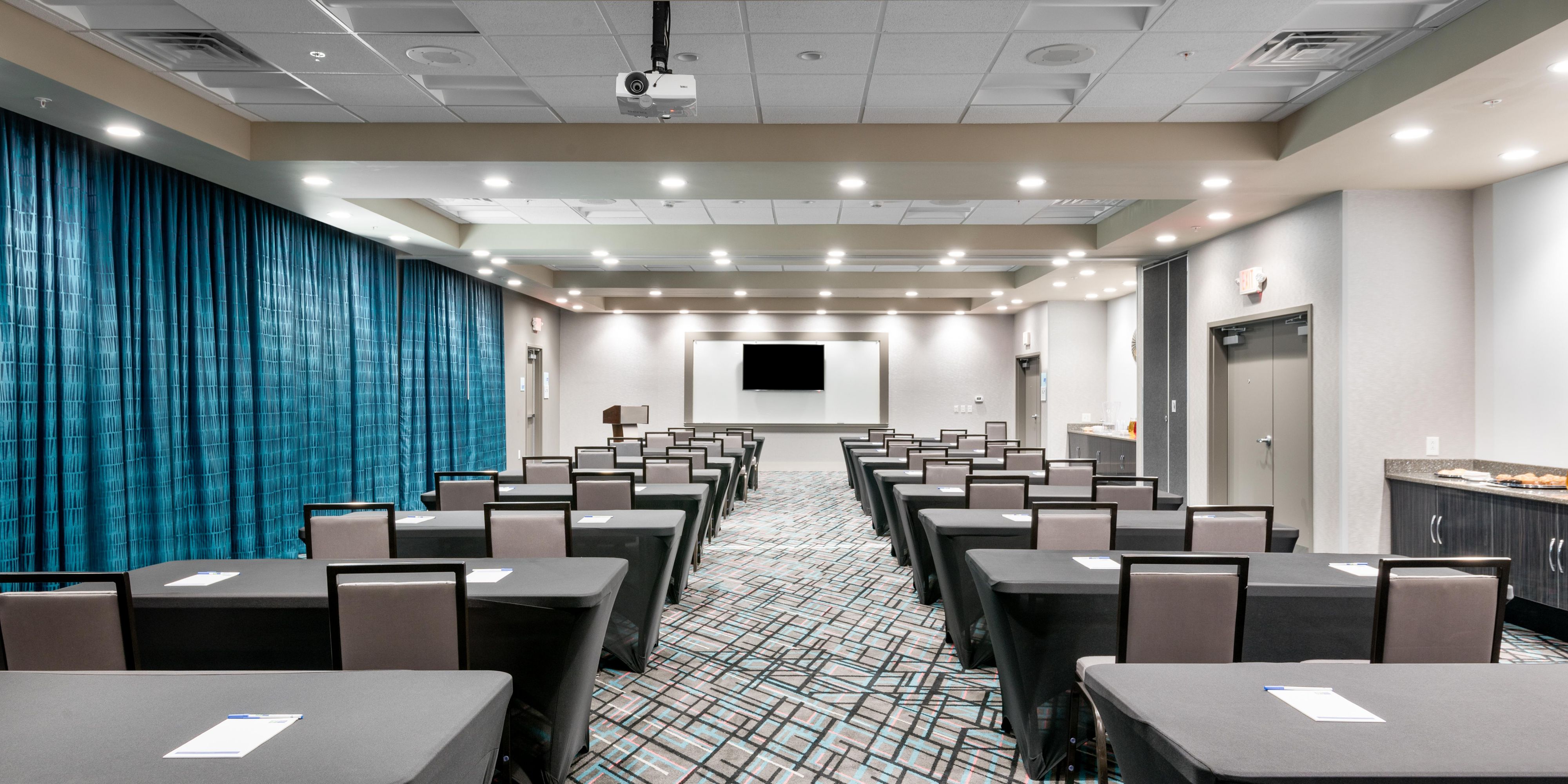 Elevate your meetings and events at our hotel, where exceptional service meets versatile spaces. Our dedicated team is committed to ensuring your gathering, whether it's a corporate meeting, a conference, or a special celebration, is a resounding success. With three flexible meeting rooms and 1600 sq ft of space, we're  here to help you succeed!