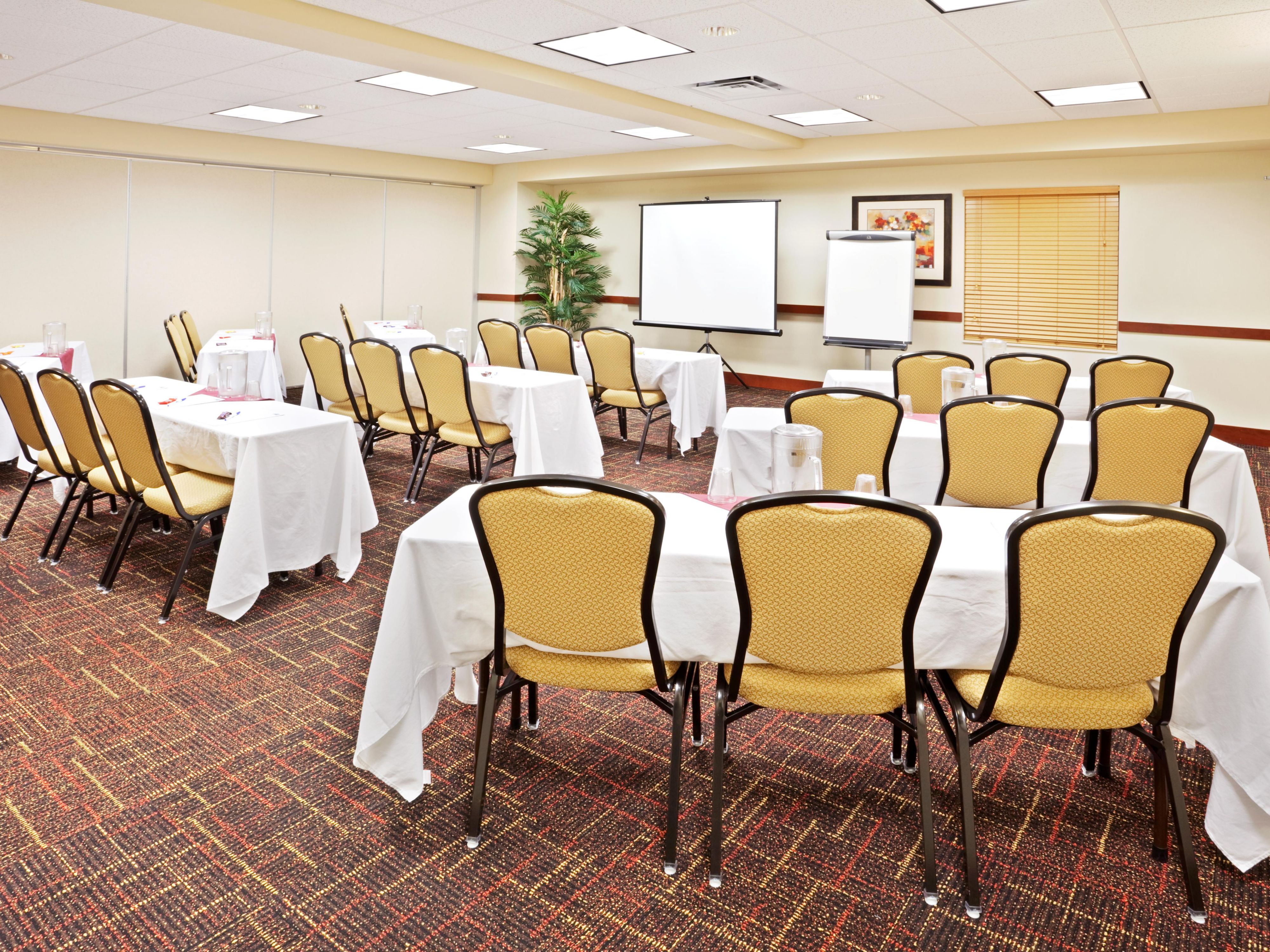 Whether you are planning a training, banquet dinner or a family event we have the perfect spaces. Friendly staff and adept meeting planners, provide everything you need to make your event successful.  Inquire today!
