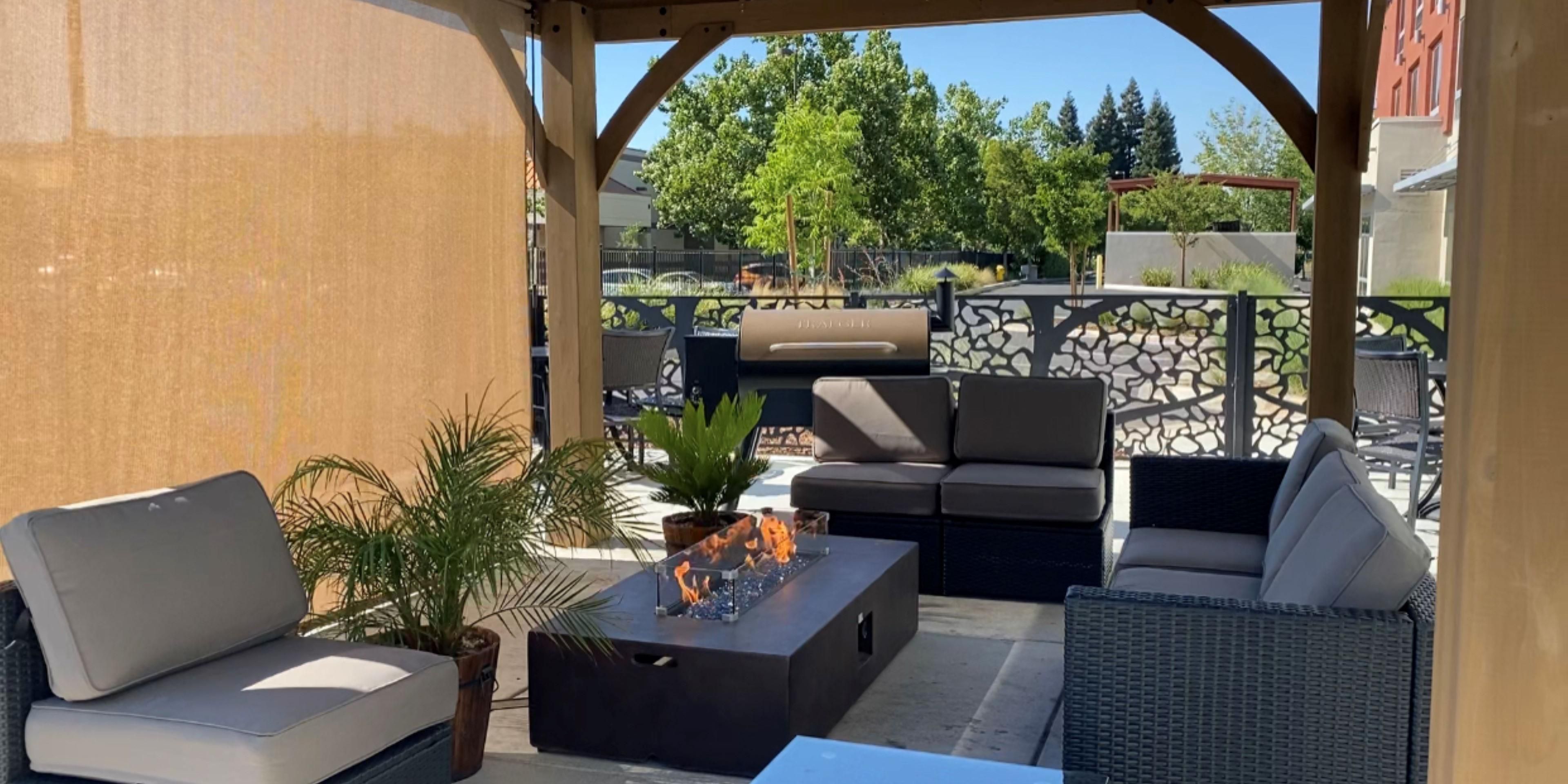 This beautiful and inviting patio is perfect during the summer when you stay with us at the Holiday Inn Express in Chico. Enjoy hanging out in our comfortable lounge area while BBQing or simply get cozy in front our fire pit at night! 