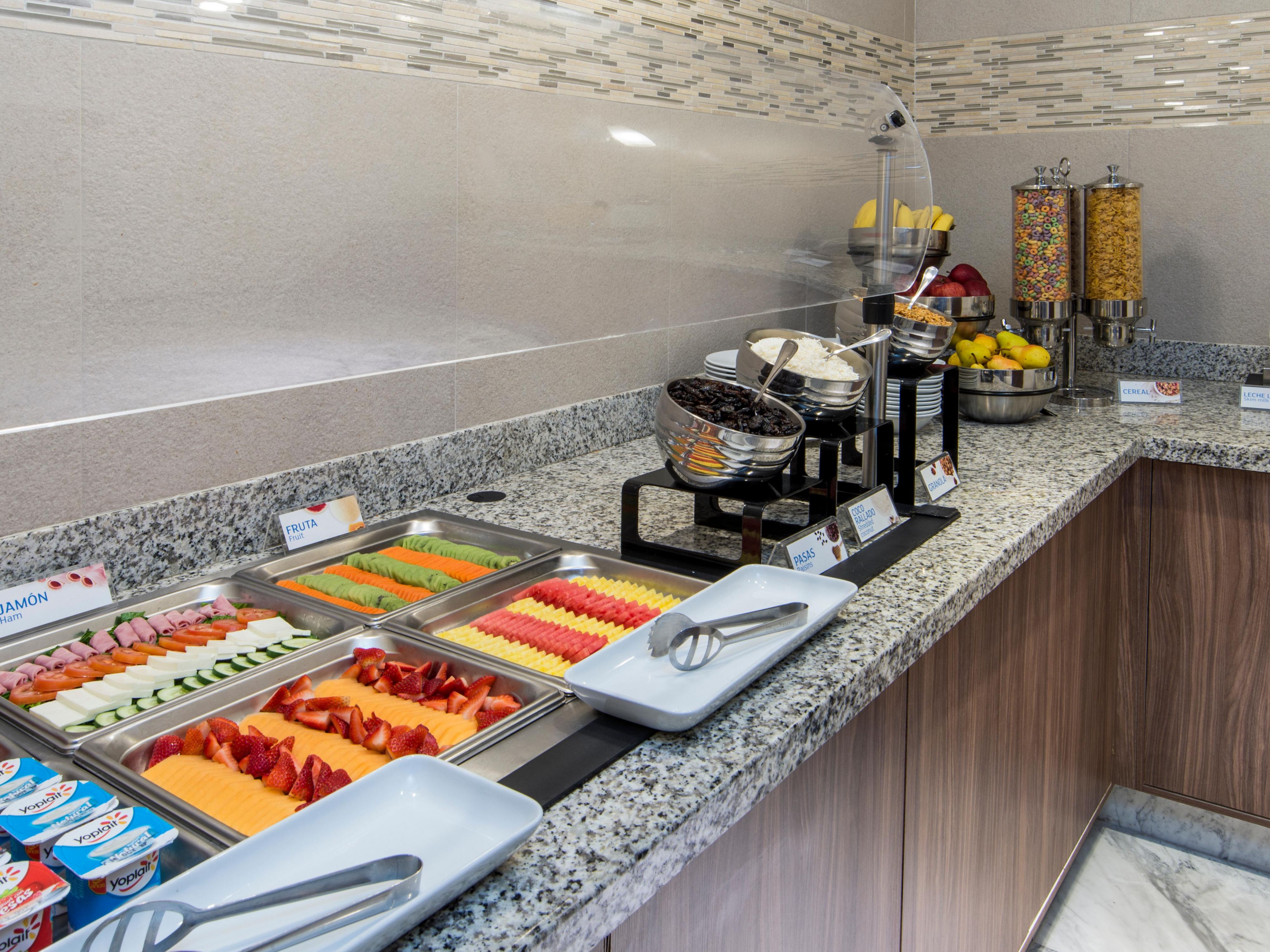 Enjoy our breakfast available Monday through Friday from 6:00 a.m. to 10:00 a.m. and weekends from 6:30 a.m. to 10:30 a.m.