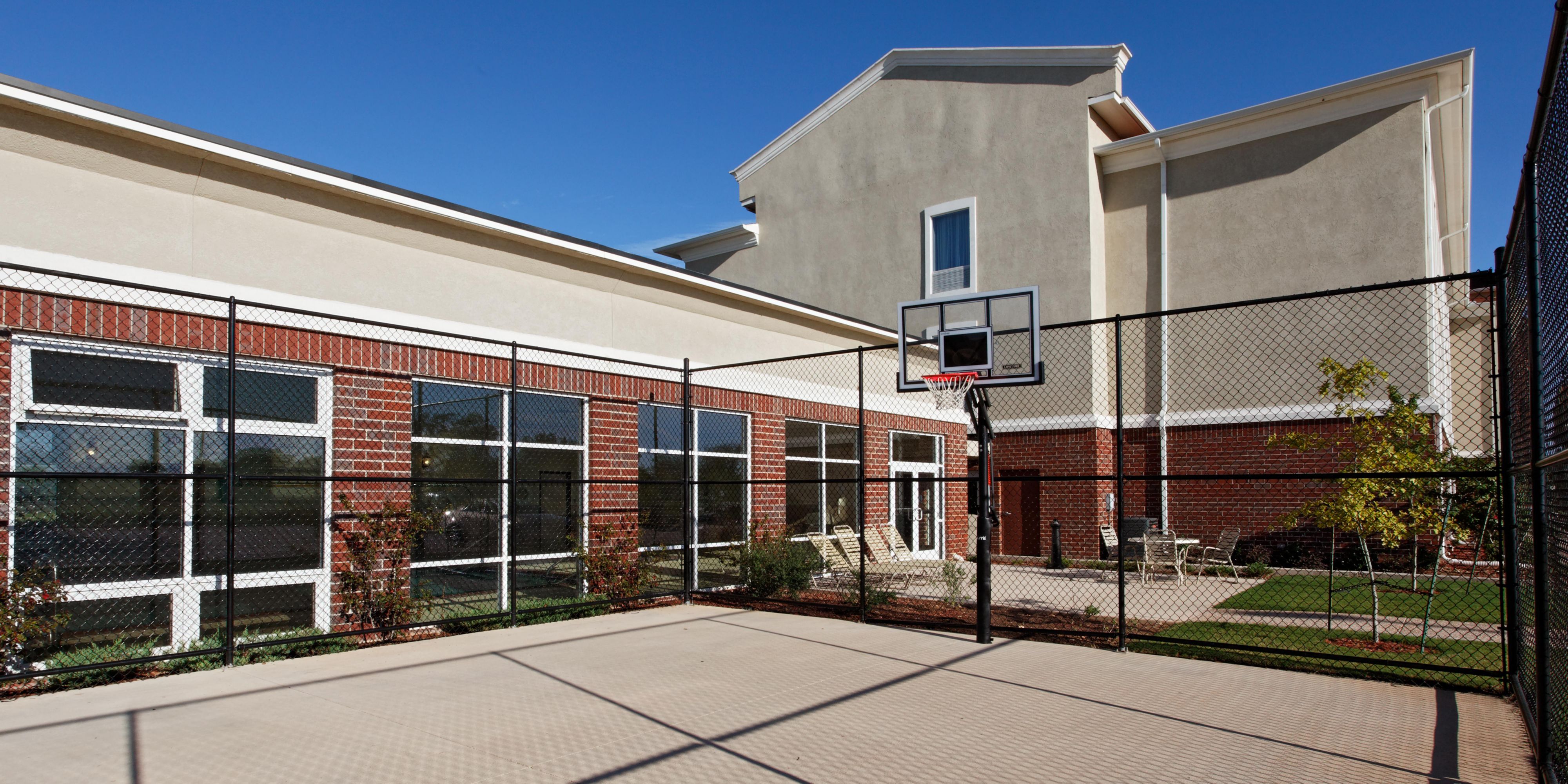 Make your own game and stay fit while traveling by using our onsite basketball court.  The front desk team has you covered with complimentary basketballs to use during you stay. 
