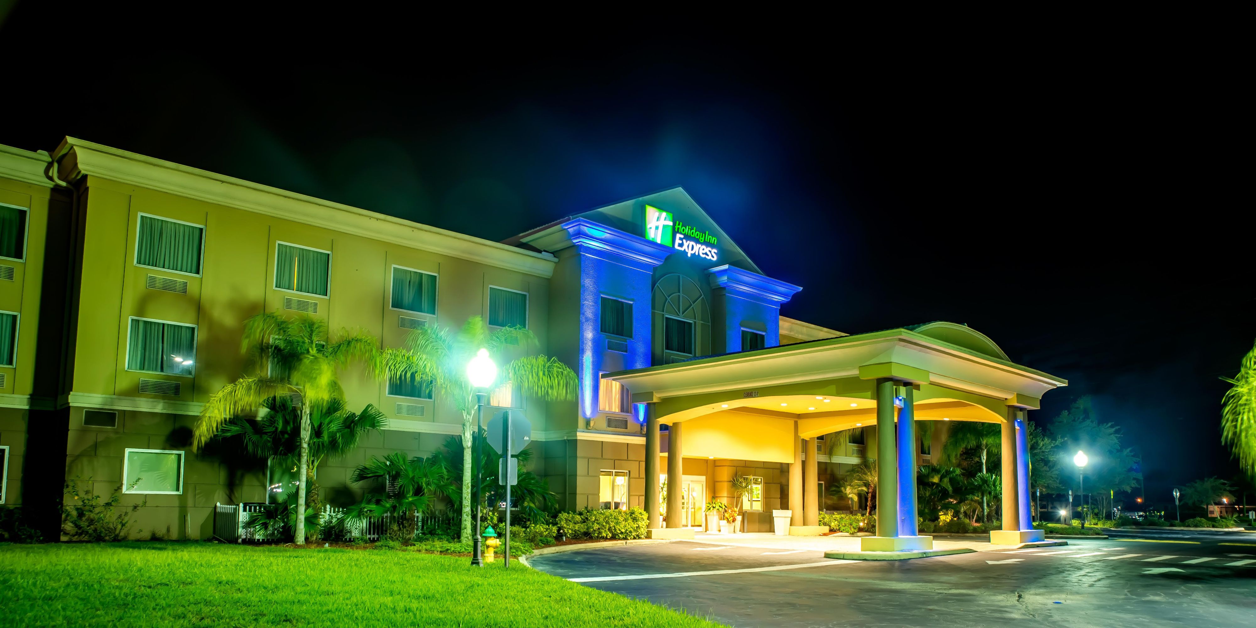 Holiday Inn Express & Suites Cocoa Map & Driving Directions | Parking