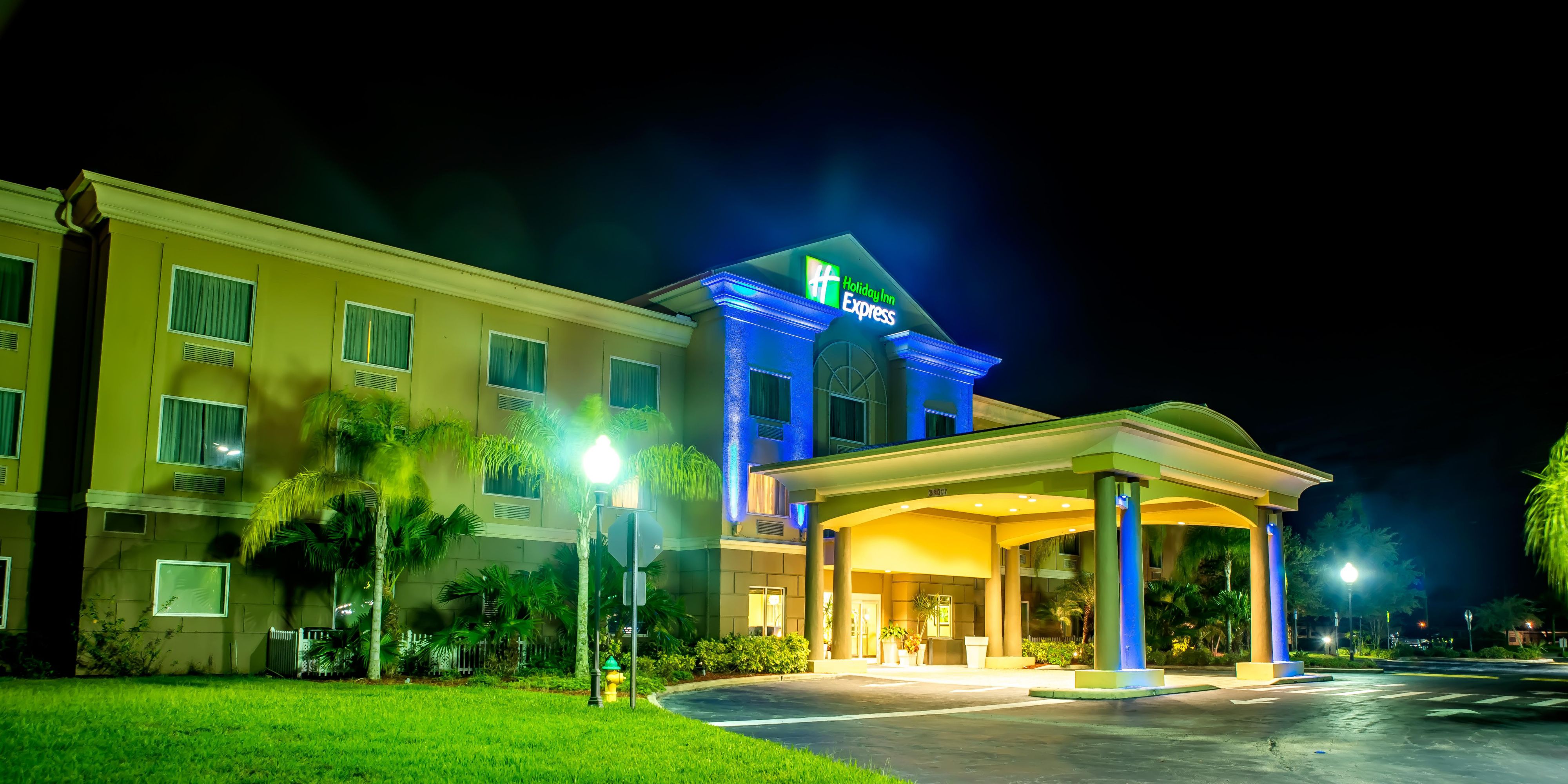 Holiday Inn Express & Suites Cocoa Map & Driving Directions Parking