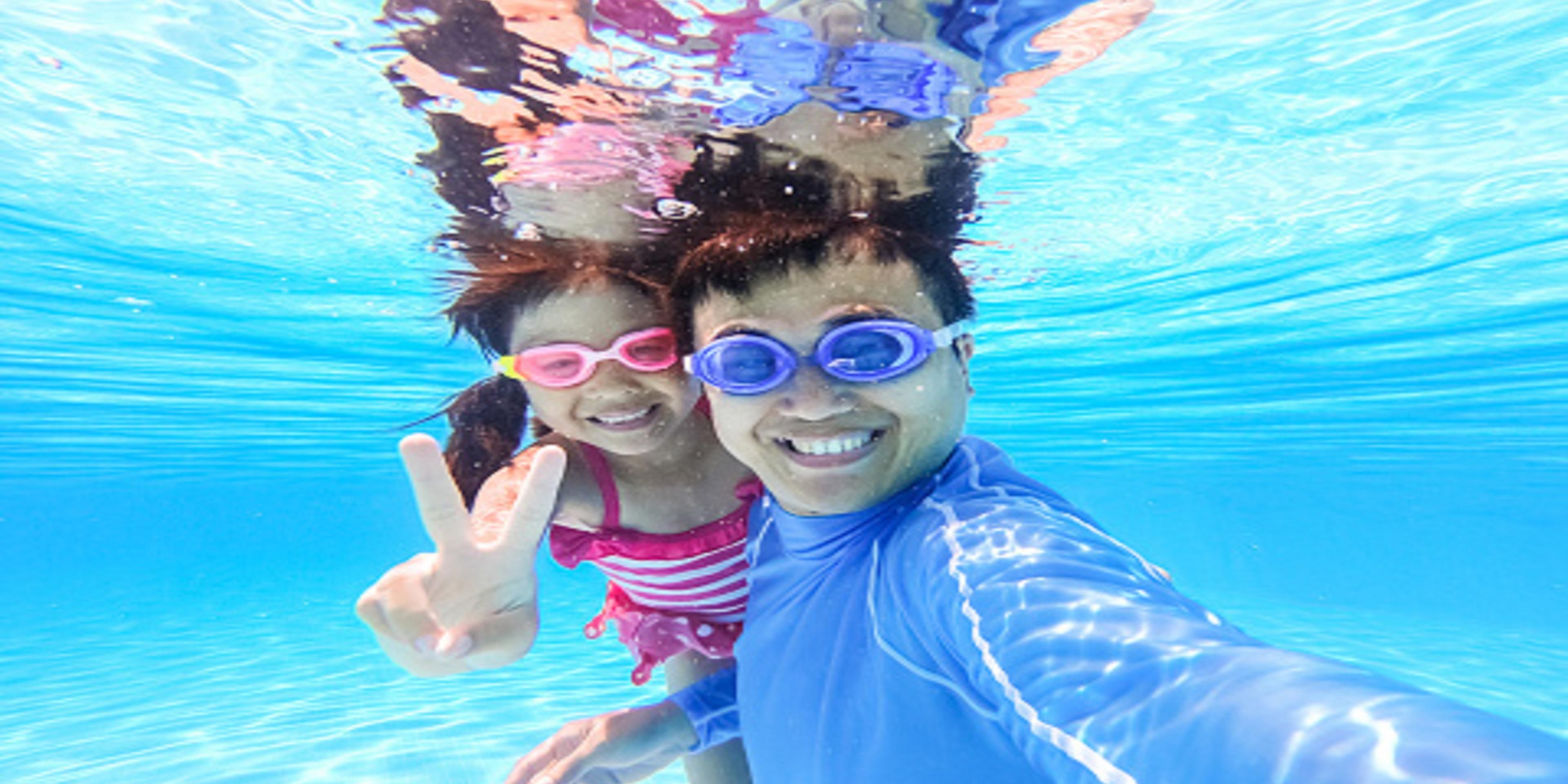 Take a dip in our outdoor swimming pool and jacuzzi, which is open for your enjoyment from 8:00 AM - 10:00 PM daily. 