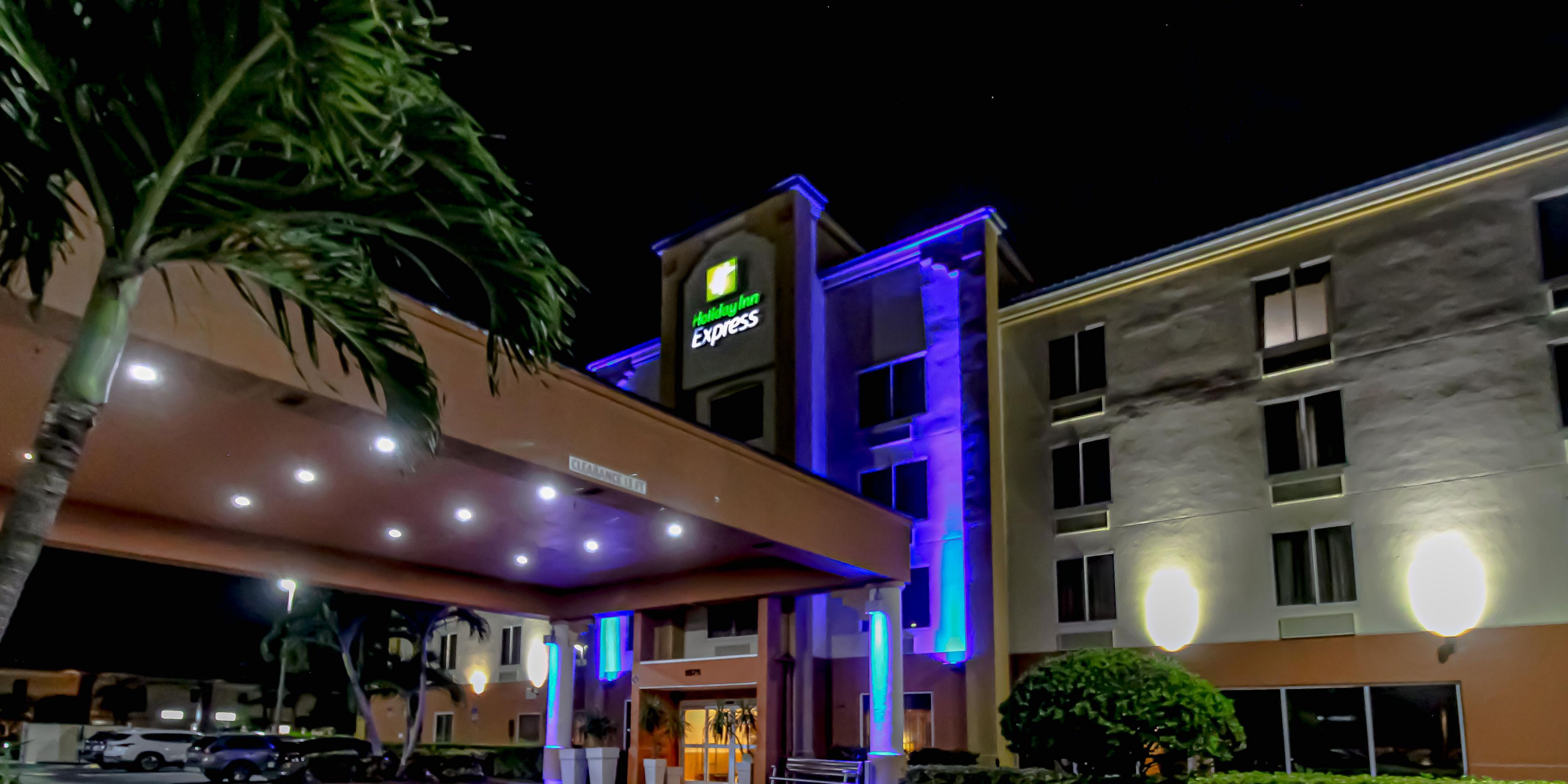 Cocoa Beach Hotel near Cape Canaveral | Holiday Inn Express & Suites Cocoa  Beach