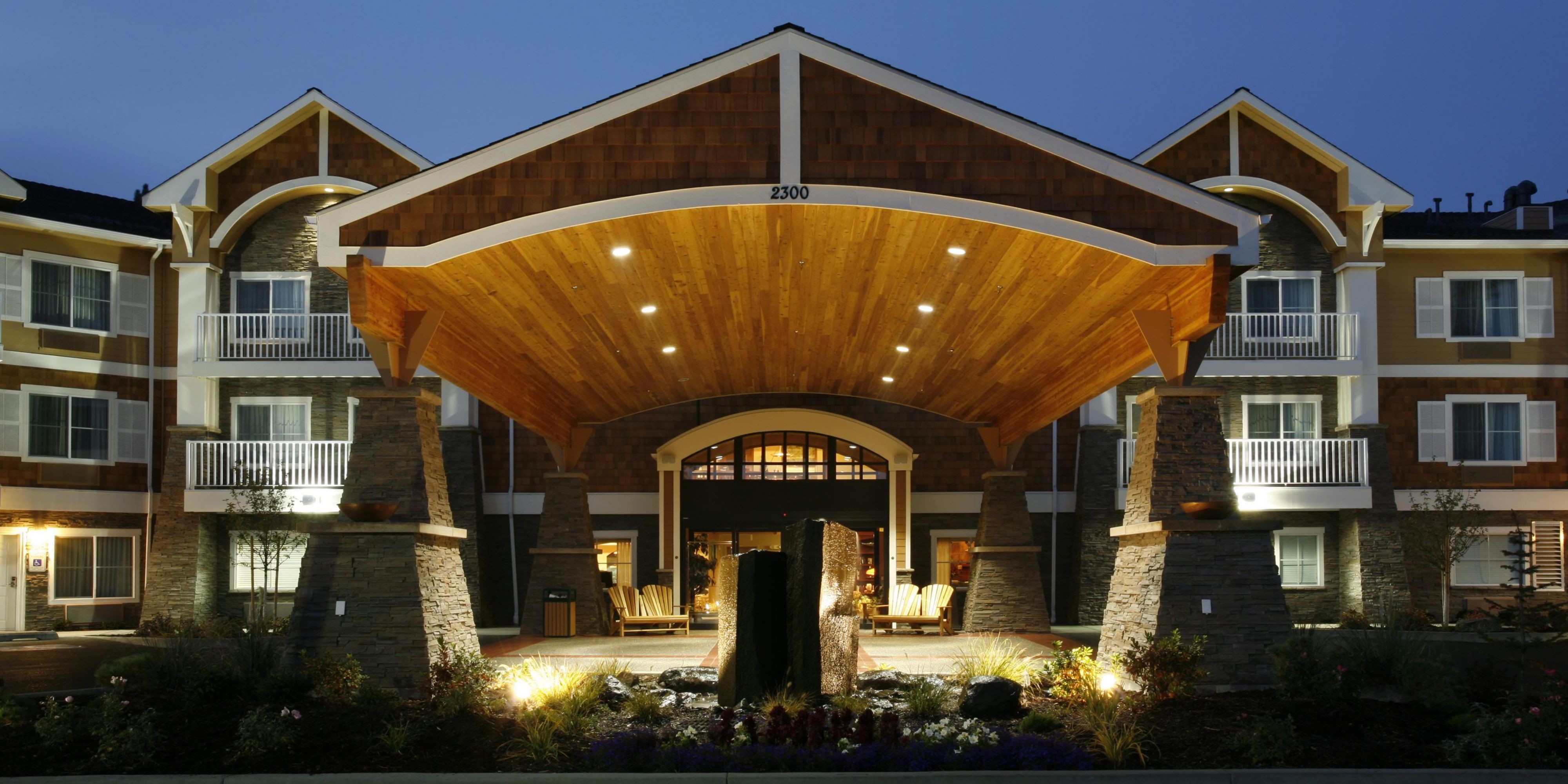 Holiday Inn Express & Suites Coeur D Alene I-90 ทางออก 11