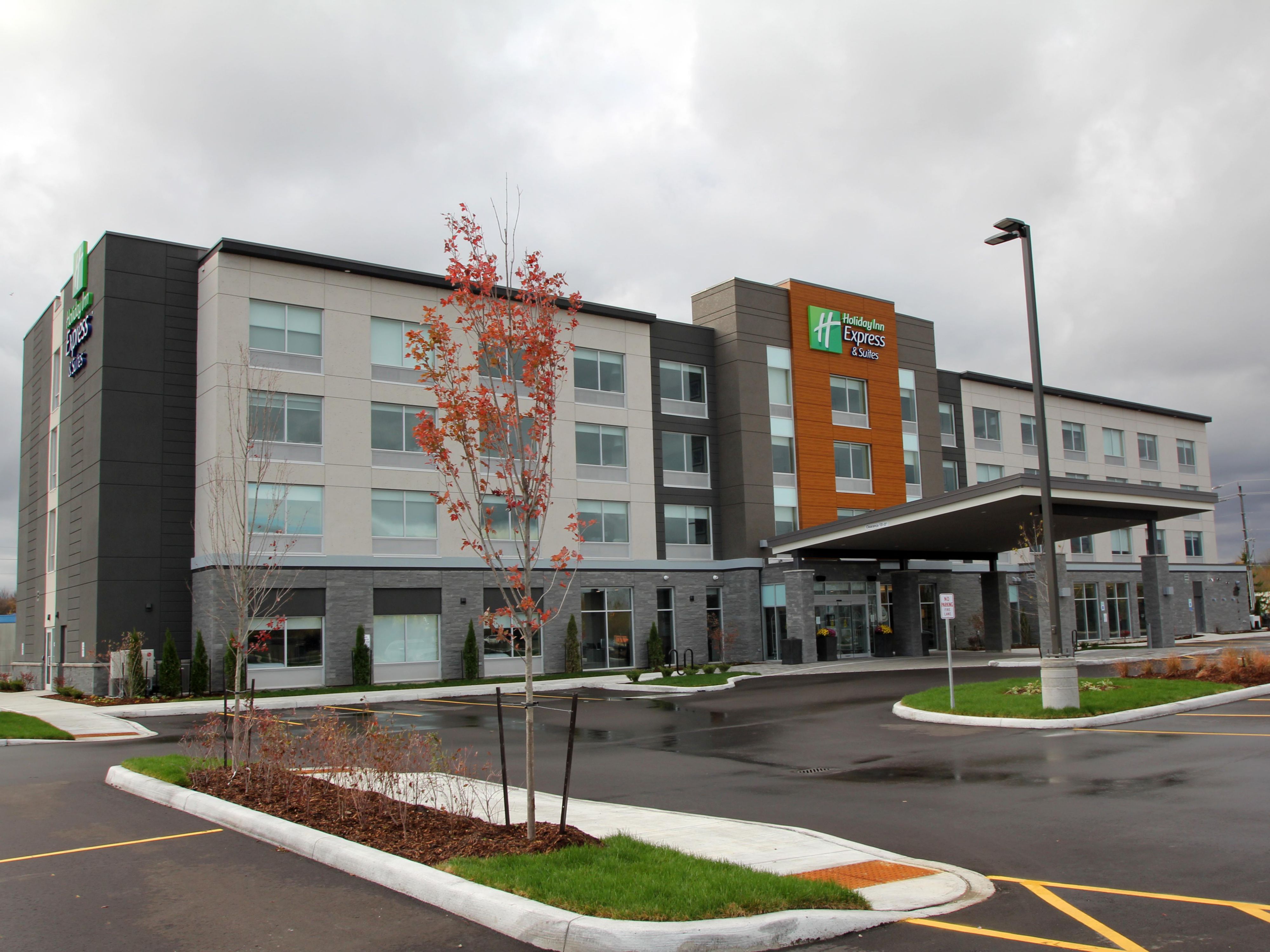 Hotel in Collingwood, Ontario | Holiday Inn Express ...