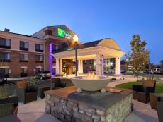 Holiday Inn Express & Suites Colorado Springs-First & Main