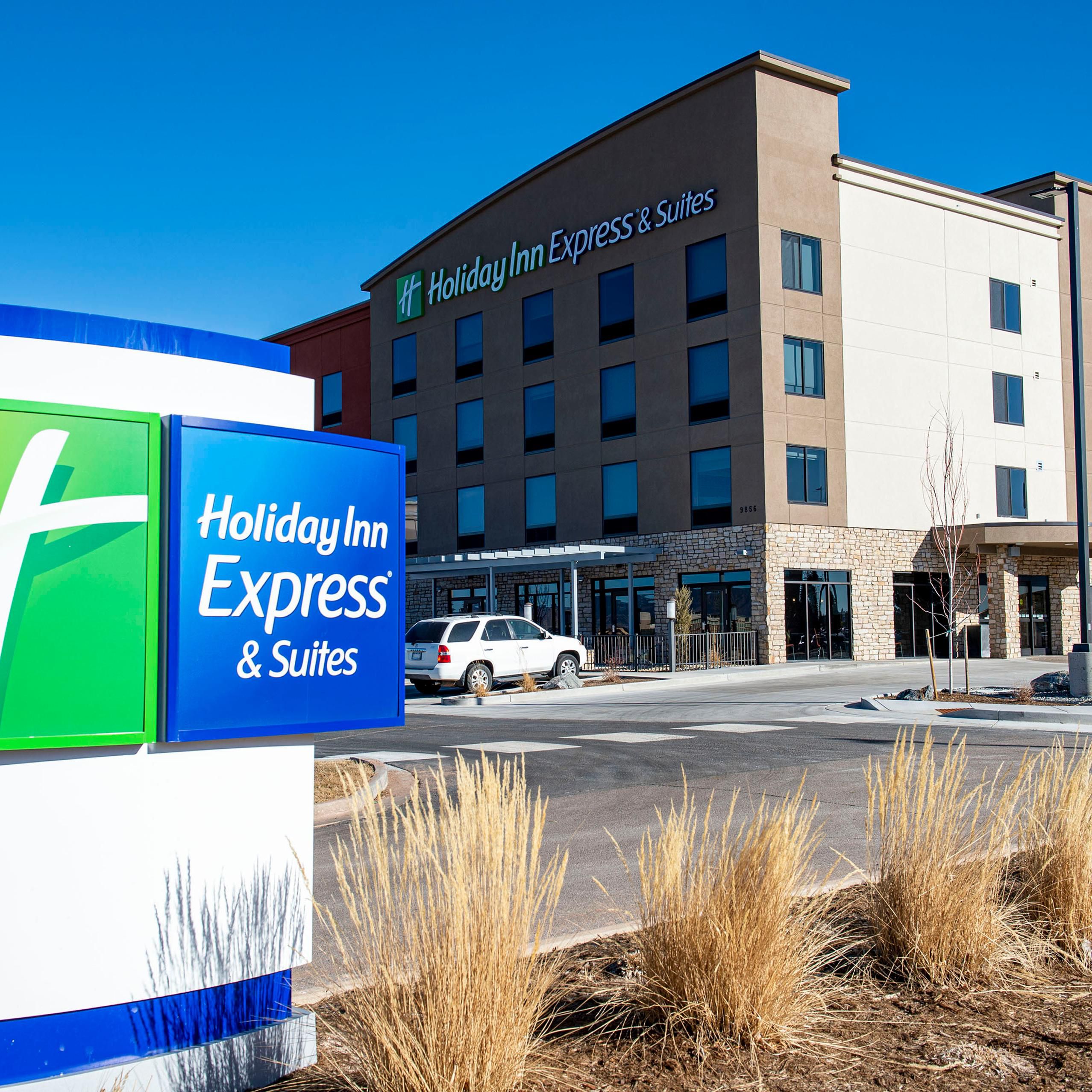 Top 10 Colorado Springs Hotels by IHG - July 2024