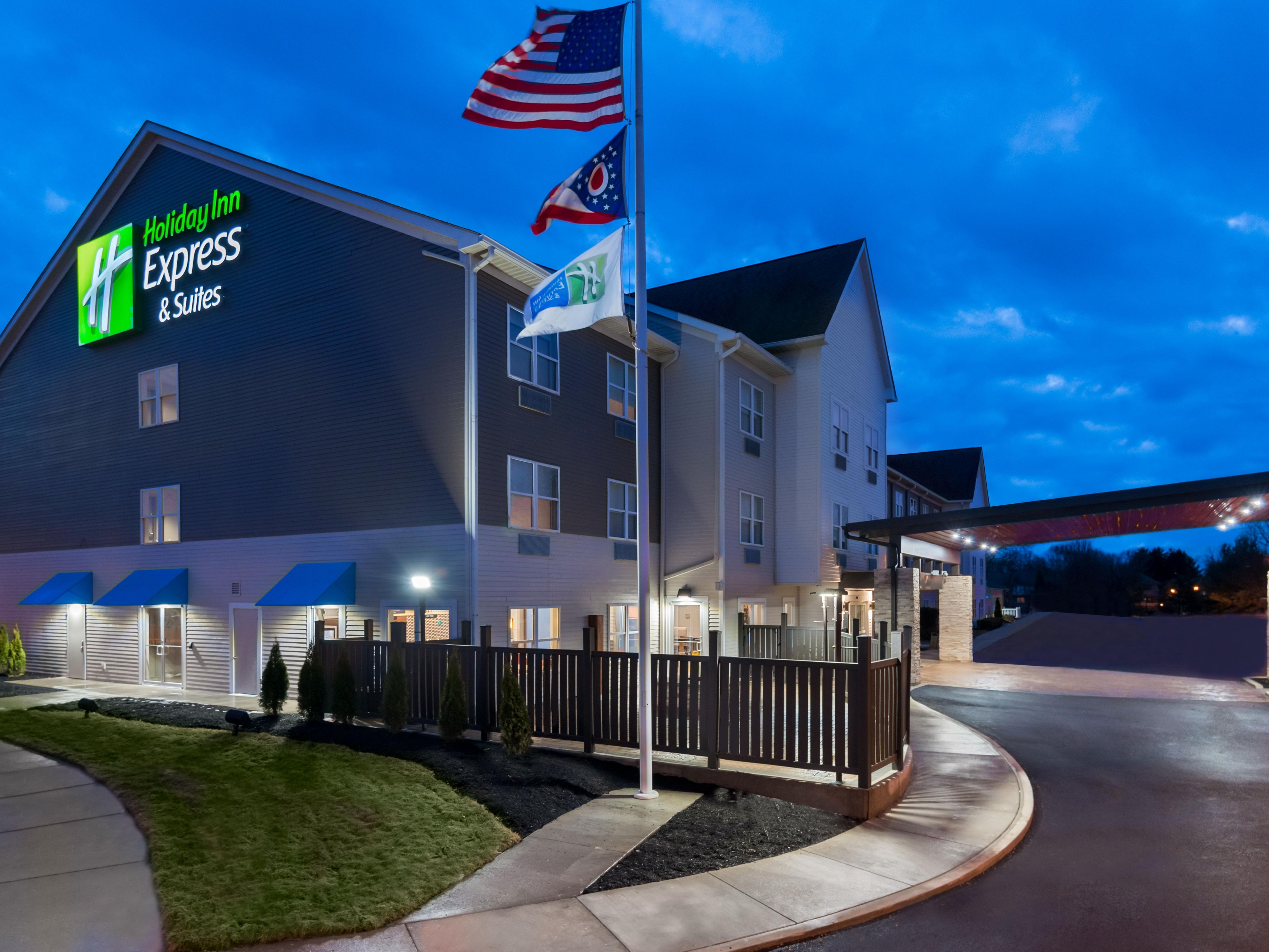 On the road? Take a break and get a good night’s sleep with comfortable accommodations in Columbus, Ohio. We offer free truck parking, guest rooms & suites with modern amenities, well-lit bathrooms with walk-in showers, and free daily breakfast.