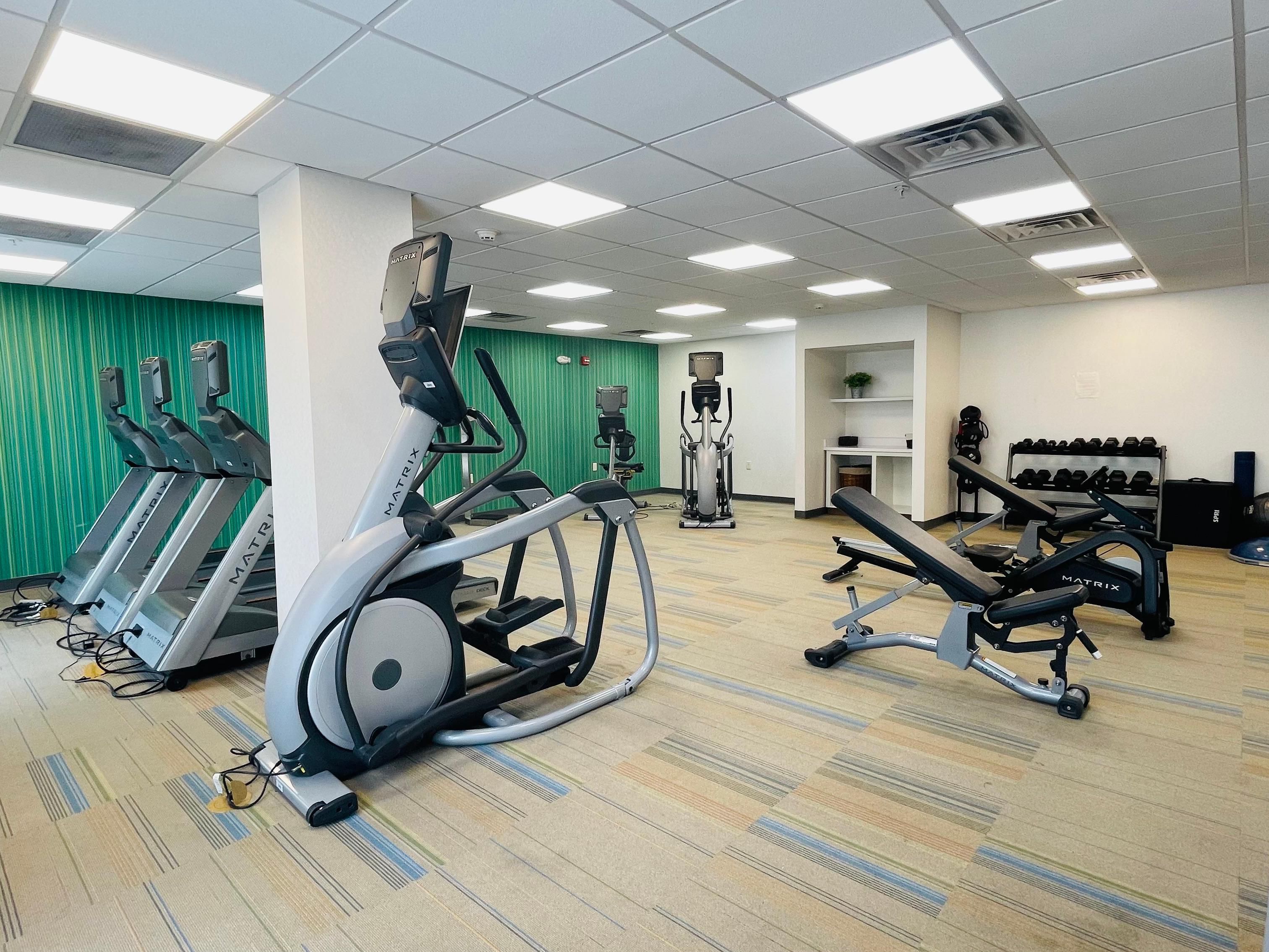 Enjoy a refreshing stay with thoughtful amenities, including a seasonal outdoor pool, 24-hour fitness center, and complimentary hot buffet breakfast. Our pet-friendly hotel offers free Wi-Fi, ensuring you stay connected, along with spacious rooms for ultimate relaxation. 