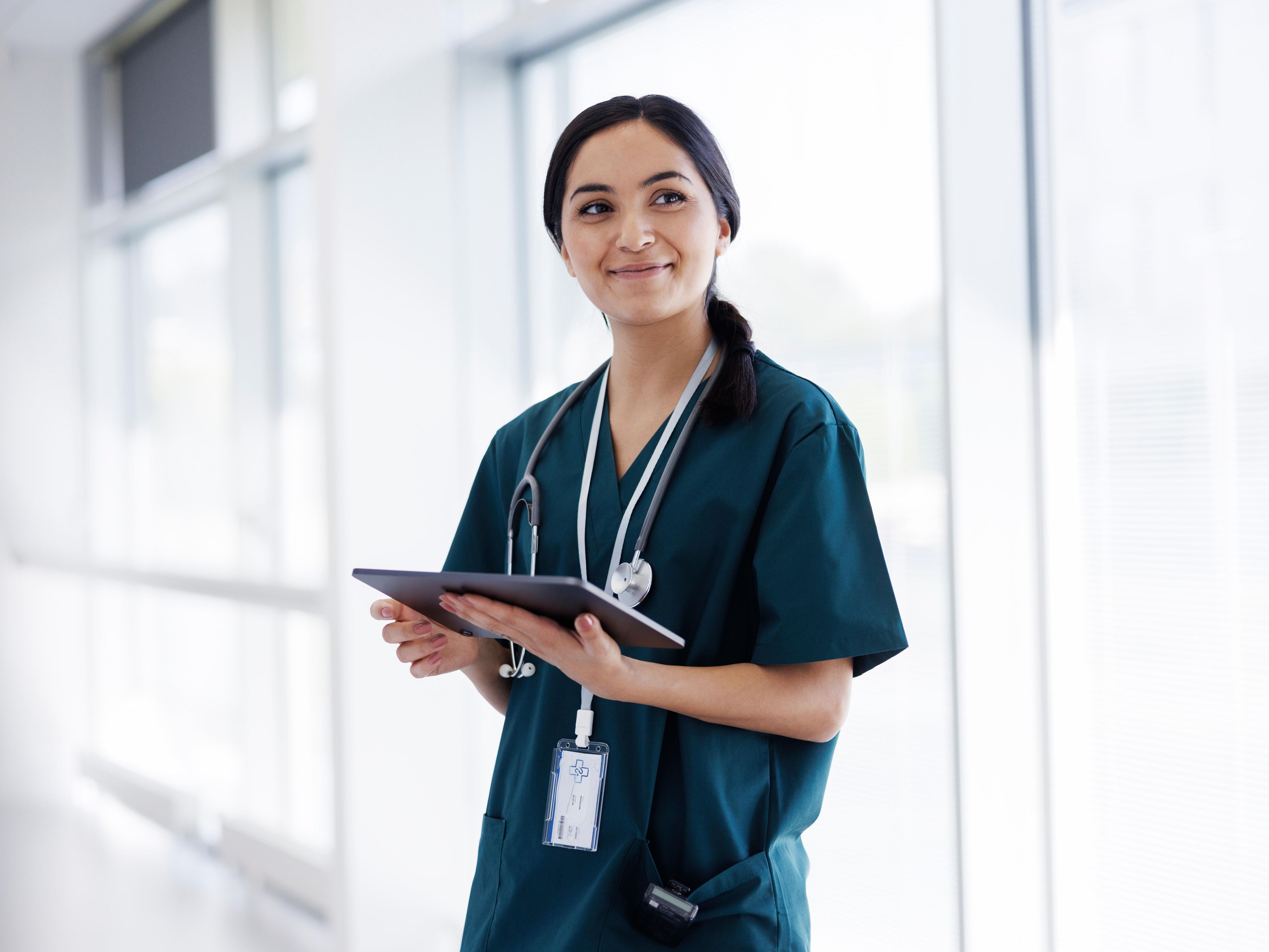Our hotel is proud to be one of the closest accommodations to Royal Victoria Hospital (VGH), offering convenient access for visitors and patients. Whether you're here for medical care, visiting a loved one, or attending an appointment, enjoy a comfortable, relaxing stay just minutes away.