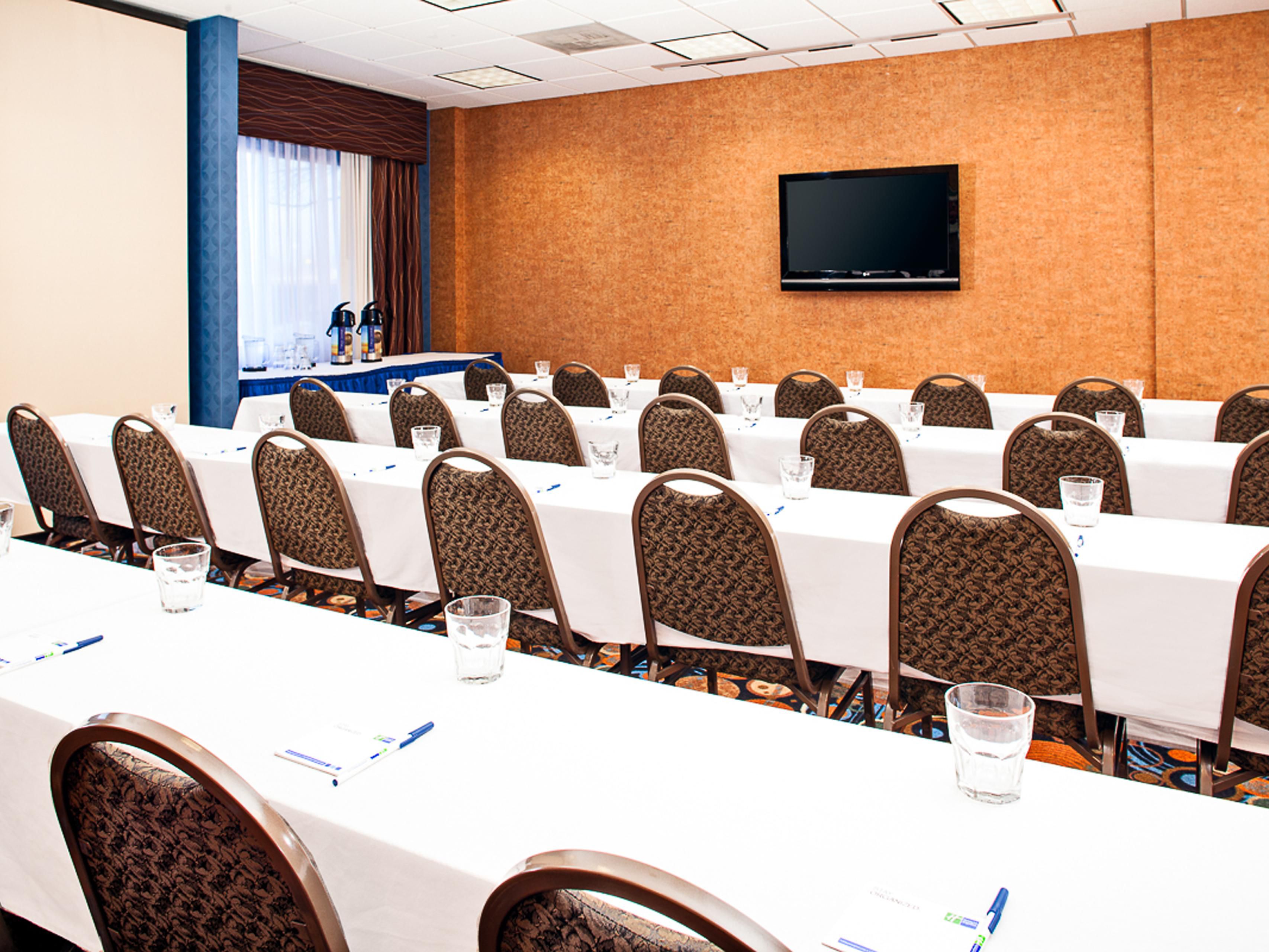 Our small meeting room space is perfect for your next board meeting, small group classroom training, or sports meeting prep. We offer a variety of different setups for our space like boardroom, theater or classroom style. Add coffee and water to your event. Contact one of our sales staff today at 1-319-625-5000 to reserve this space.