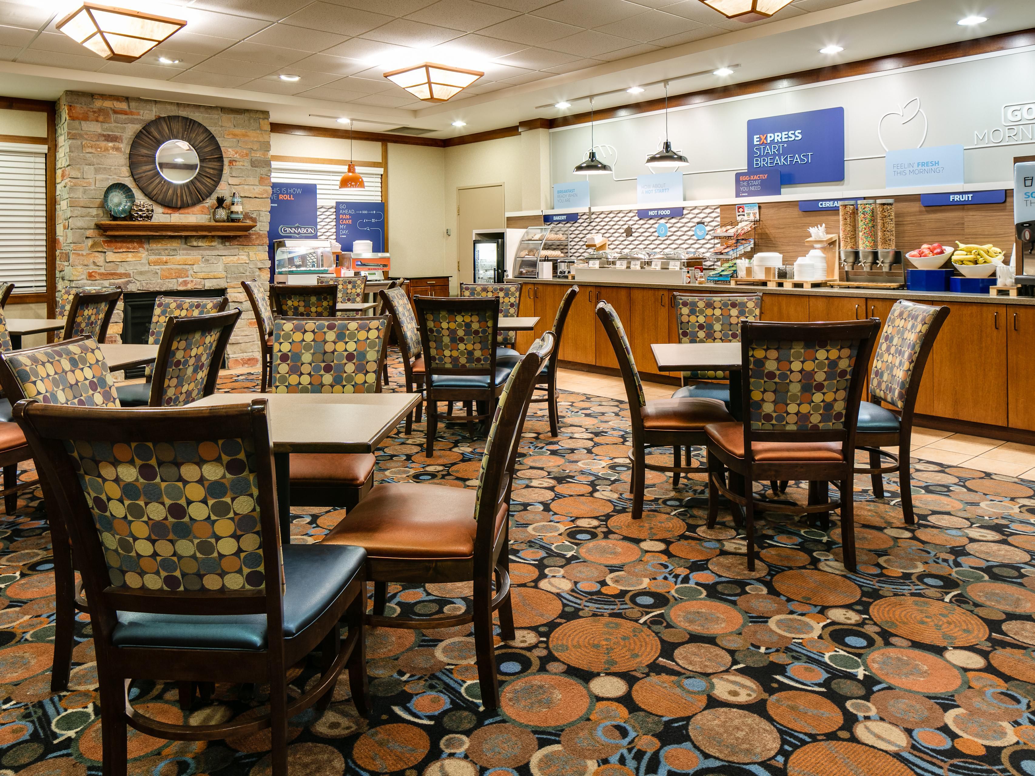 You can be sure to start your morning right with our attendant-served hot breakfast in our lobby. Our hotel features a complimentary "Express Start" hot breakfast buffet that includes eggs, sausage or bacon, fresh-made pancakes , cinnamon rolls, and piping hot coffee.