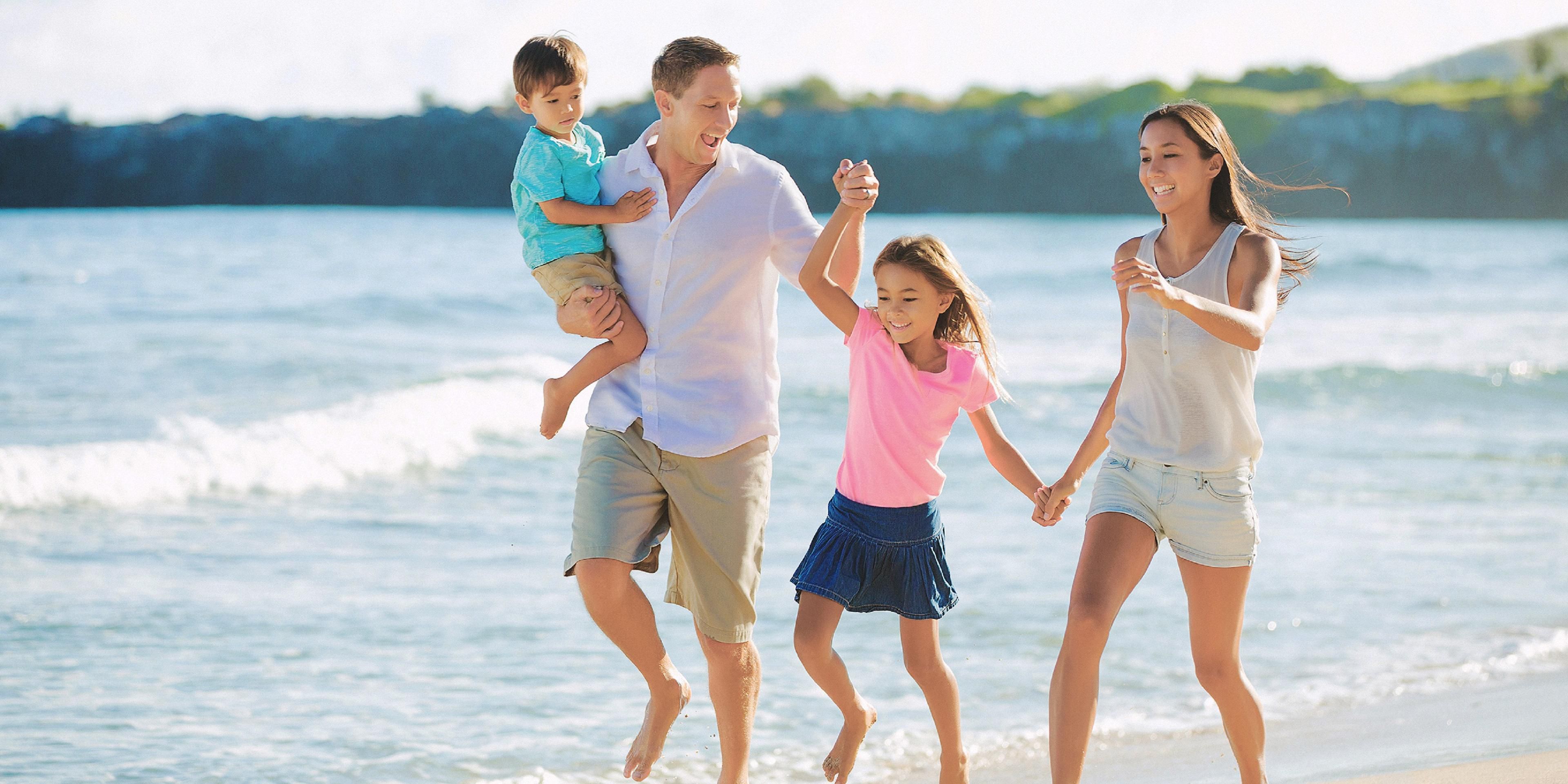 We are just steps away from Whitecap Beach