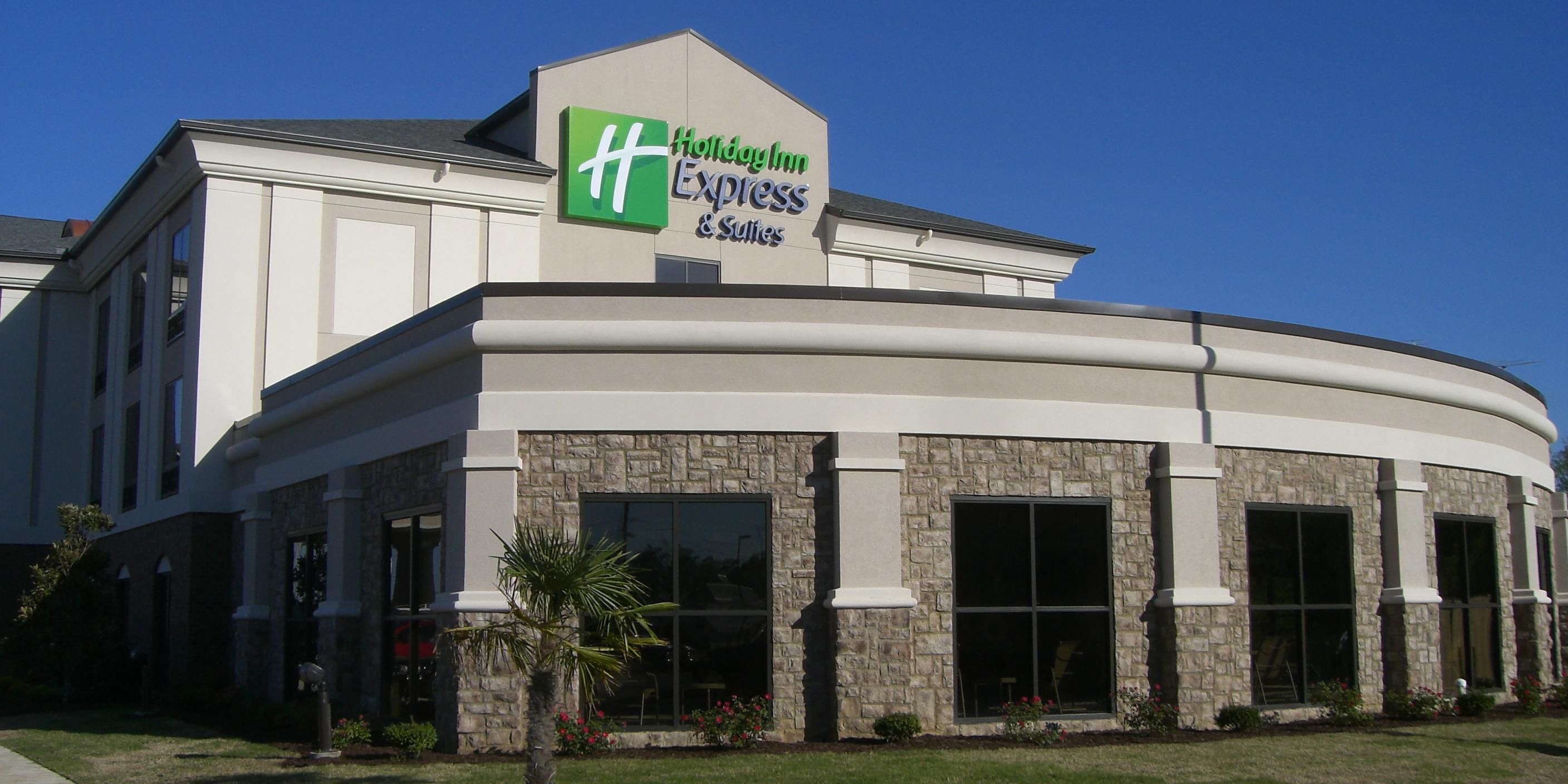 Holiday Inn Express & Suites Covington