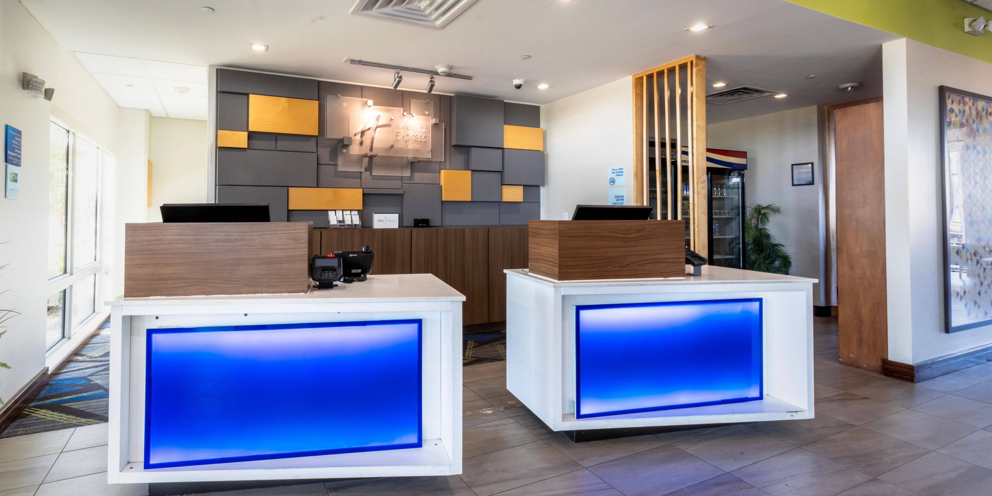 Holiday Inn Express & Suites Dallas Northeast - Arboretum