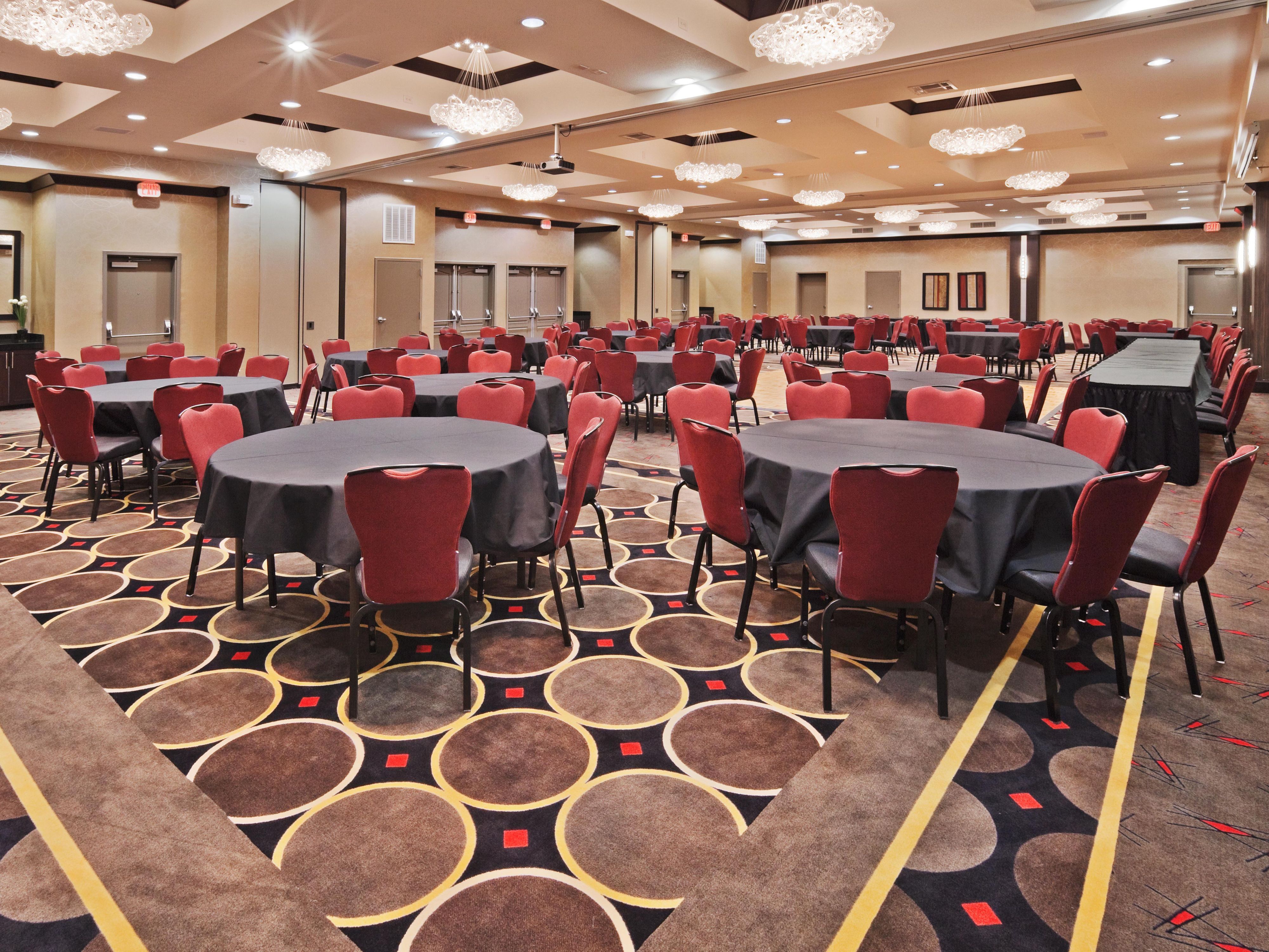 Our promise to you:
-No cancellation fees
-No attrition fees
-Up to 5% rebate